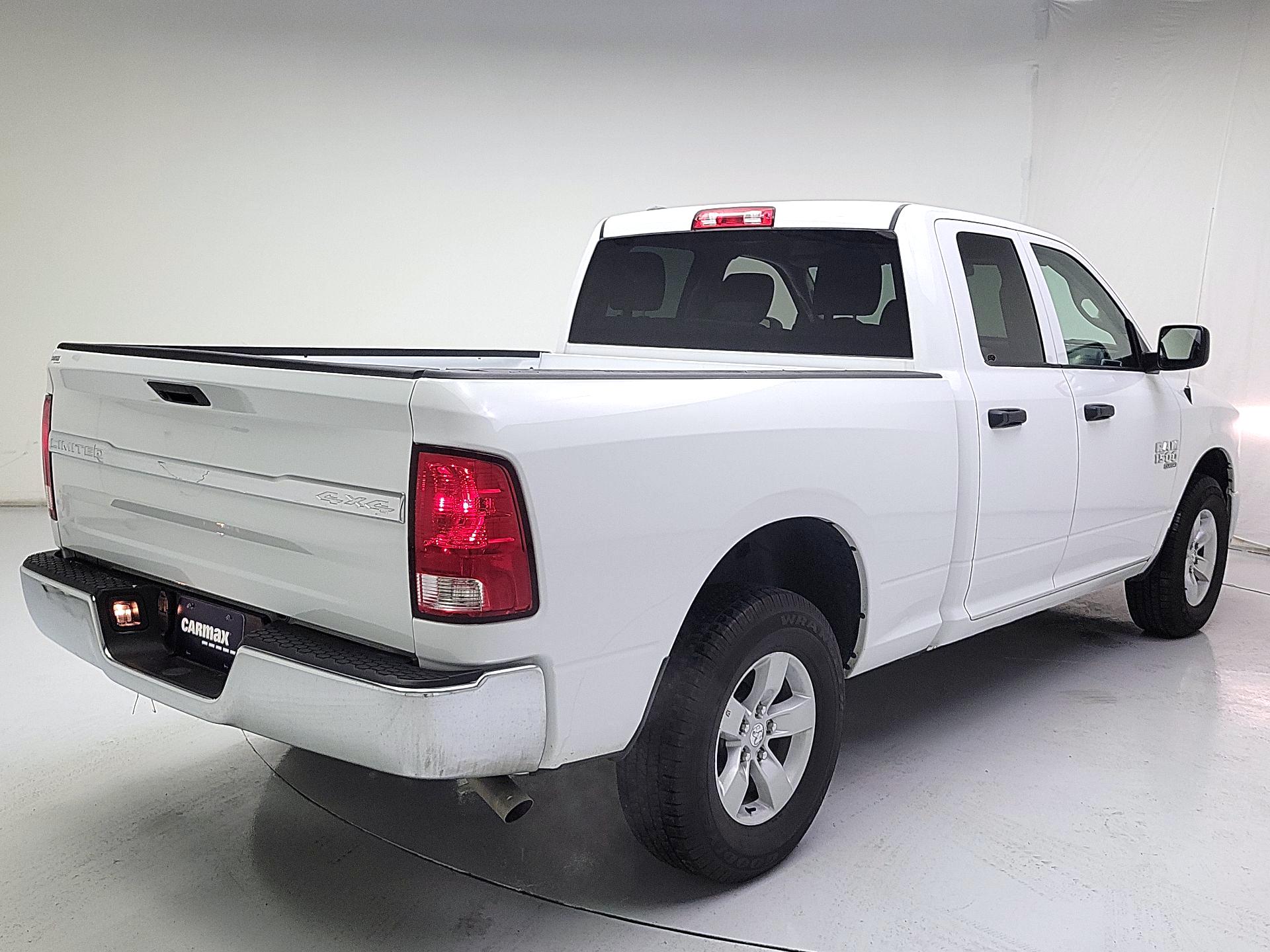 Thumbnail: 2023 RAM 1500 Classic - 5