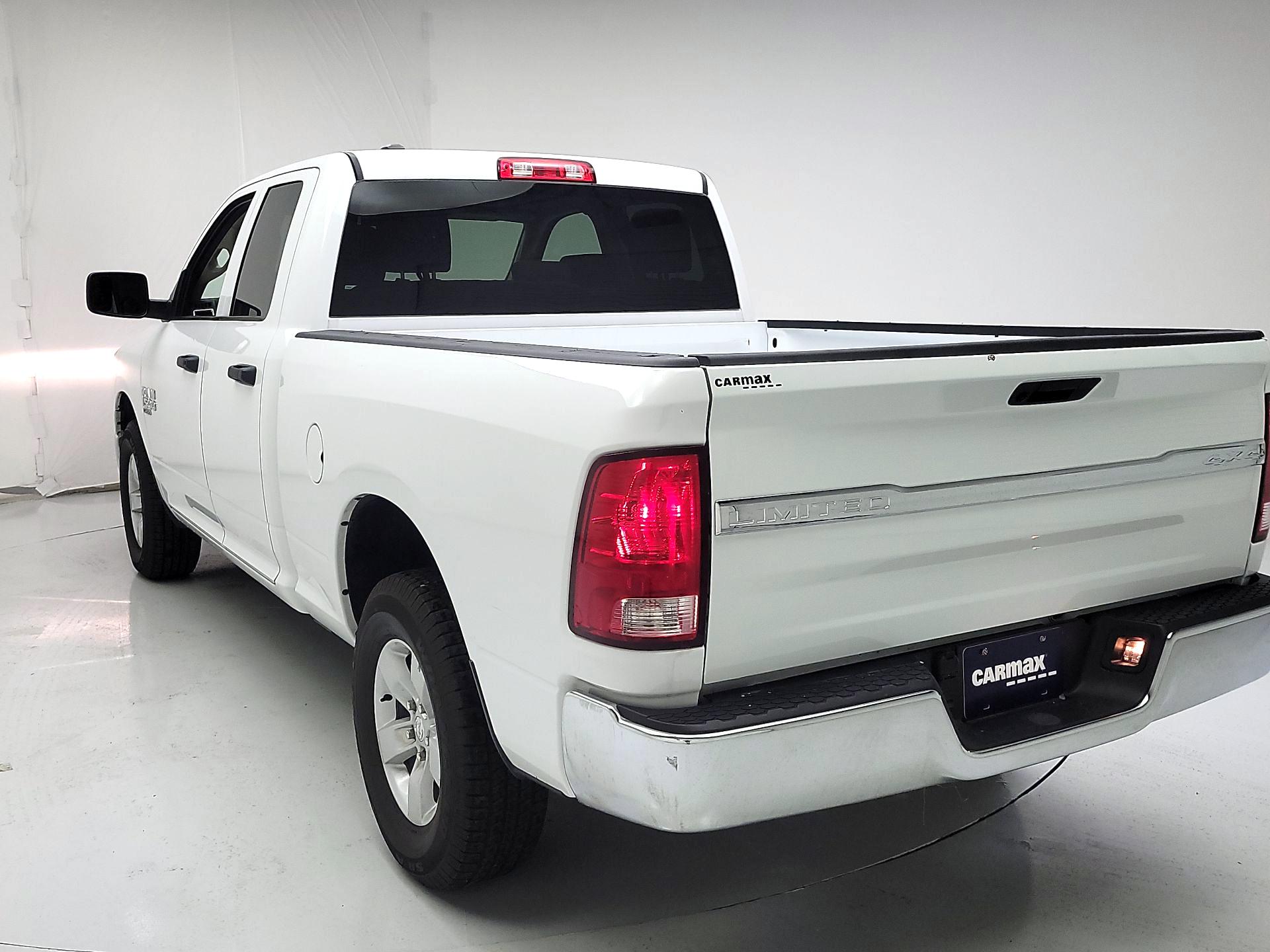 Thumbnail: 2023 RAM 1500 Classic - 7