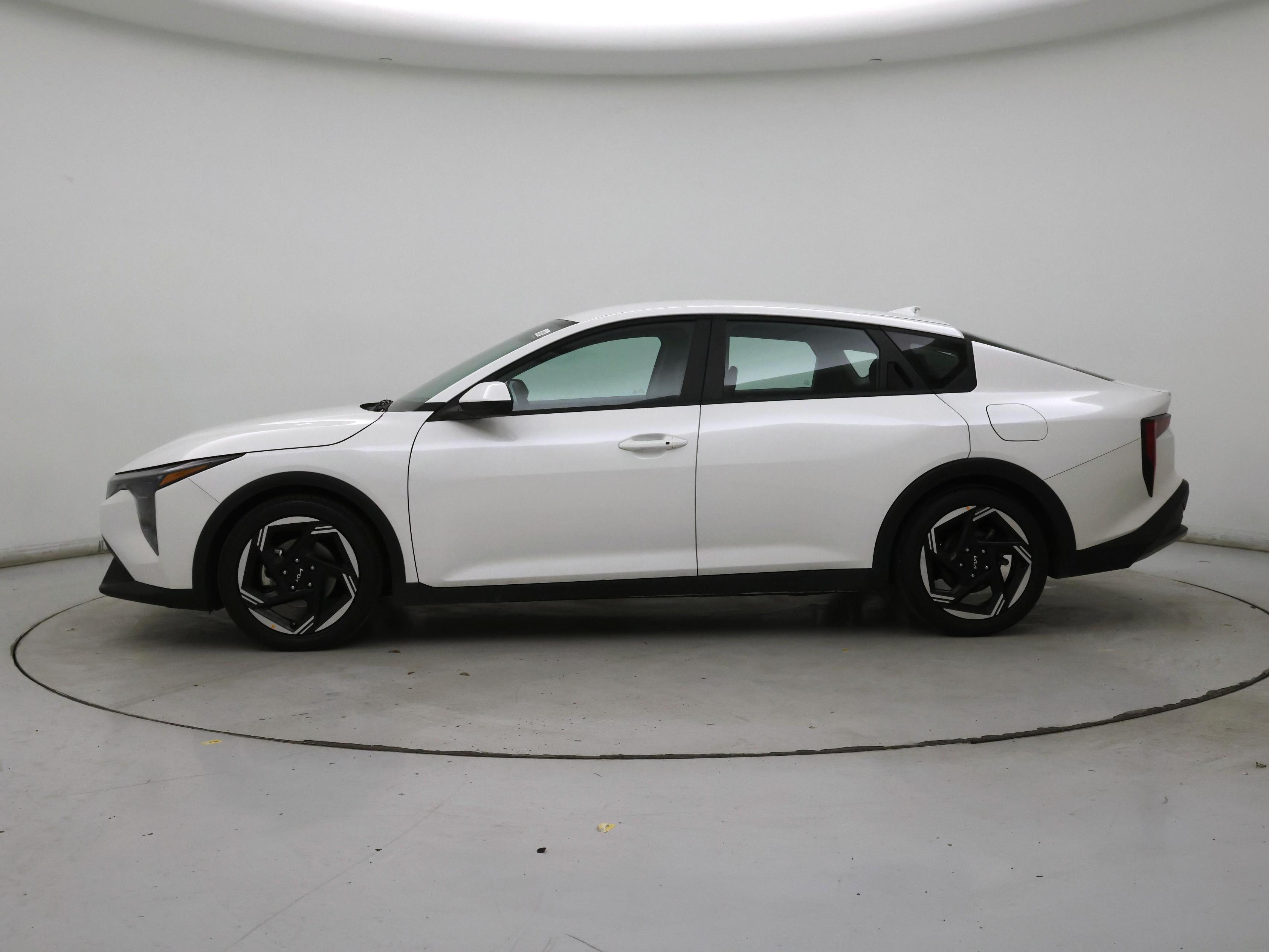 Thumbnail: 2025 Kia K4 - 3