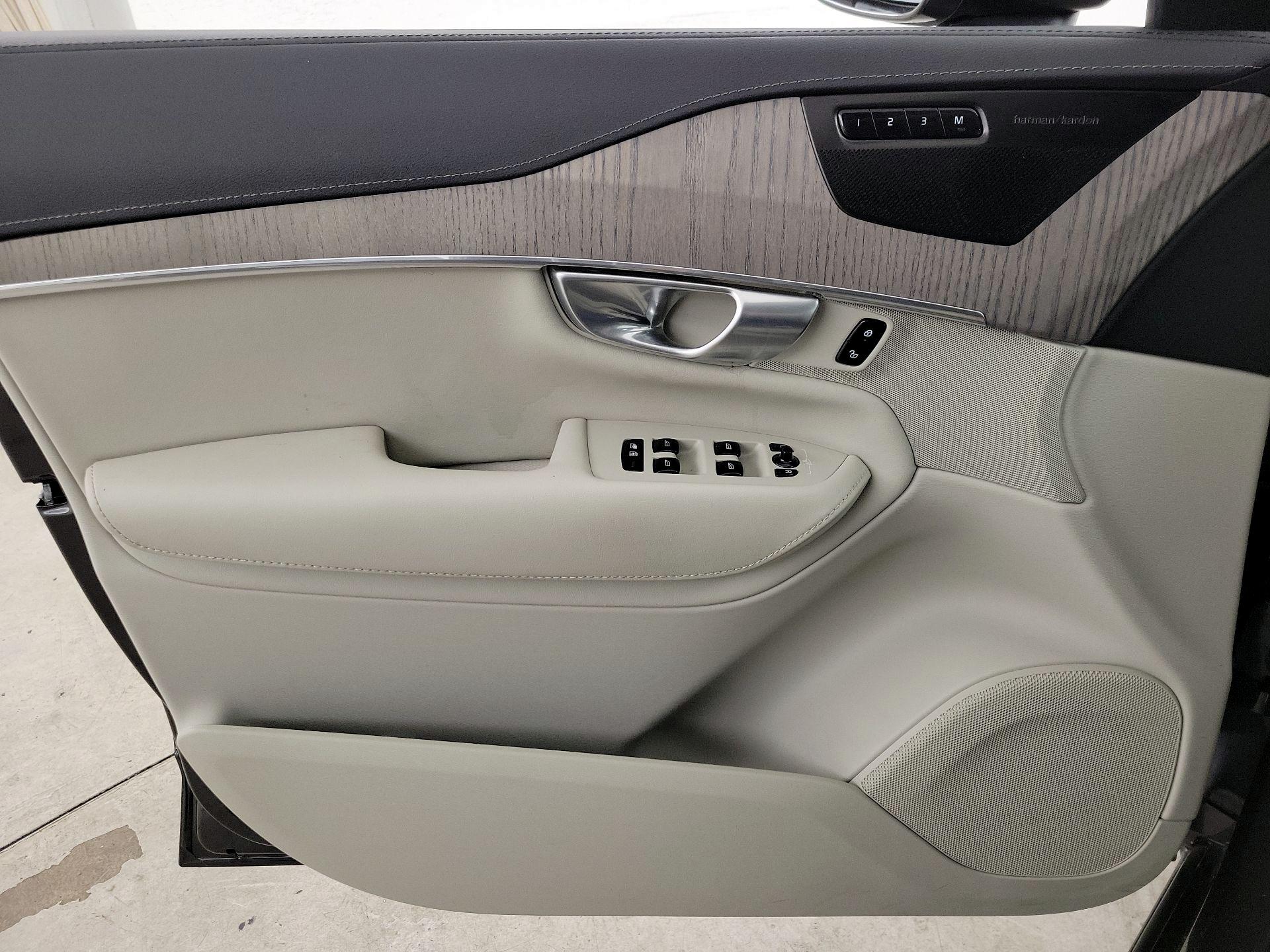 Thumbnail: 2024 Volvo XC90 - 12