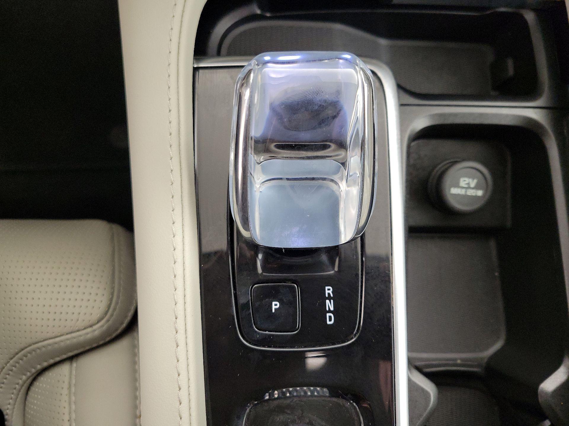 Thumbnail: 2024 Volvo XC90 - 18