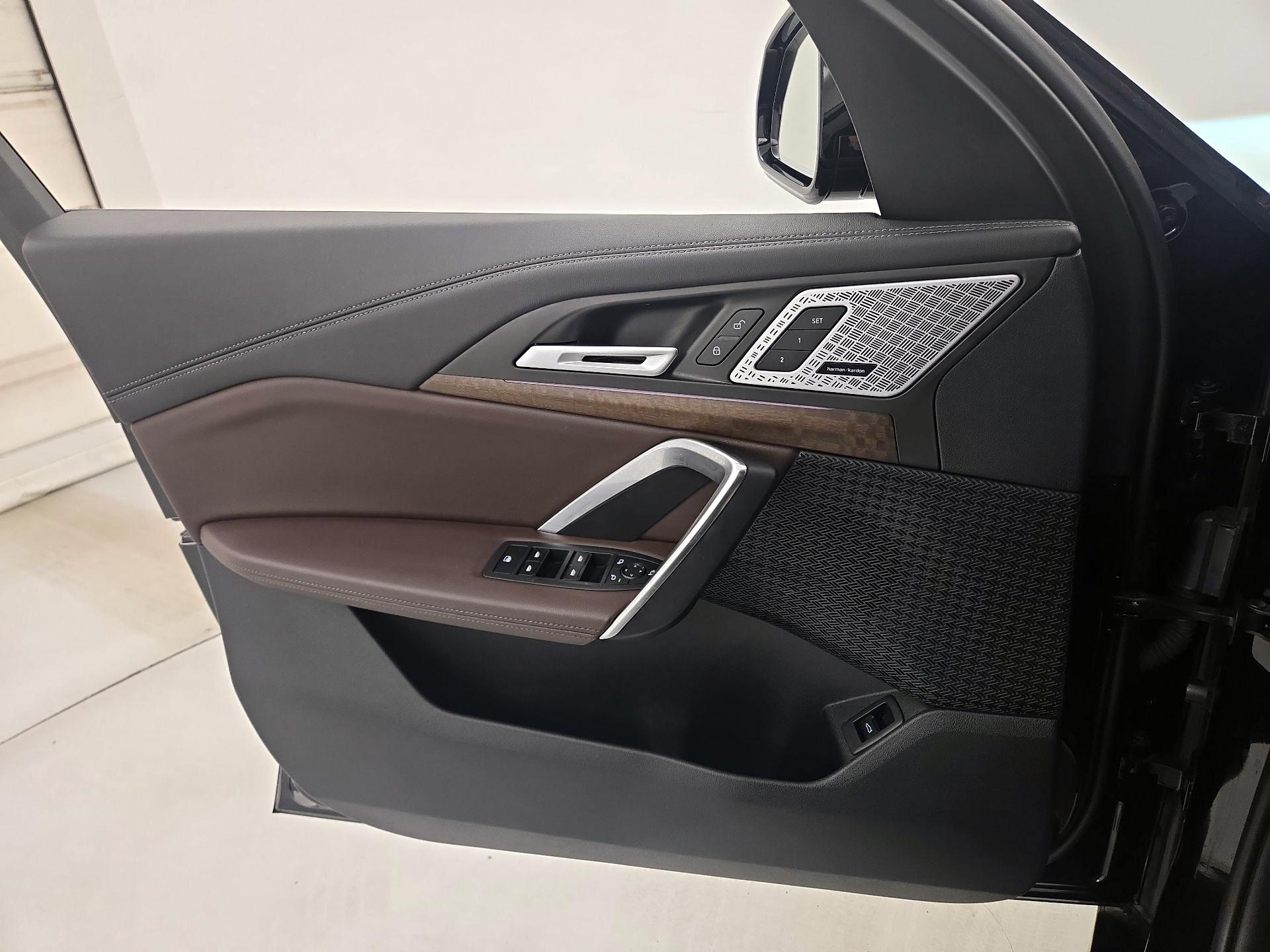 Thumbnail: 2024 BMW X1 - 12