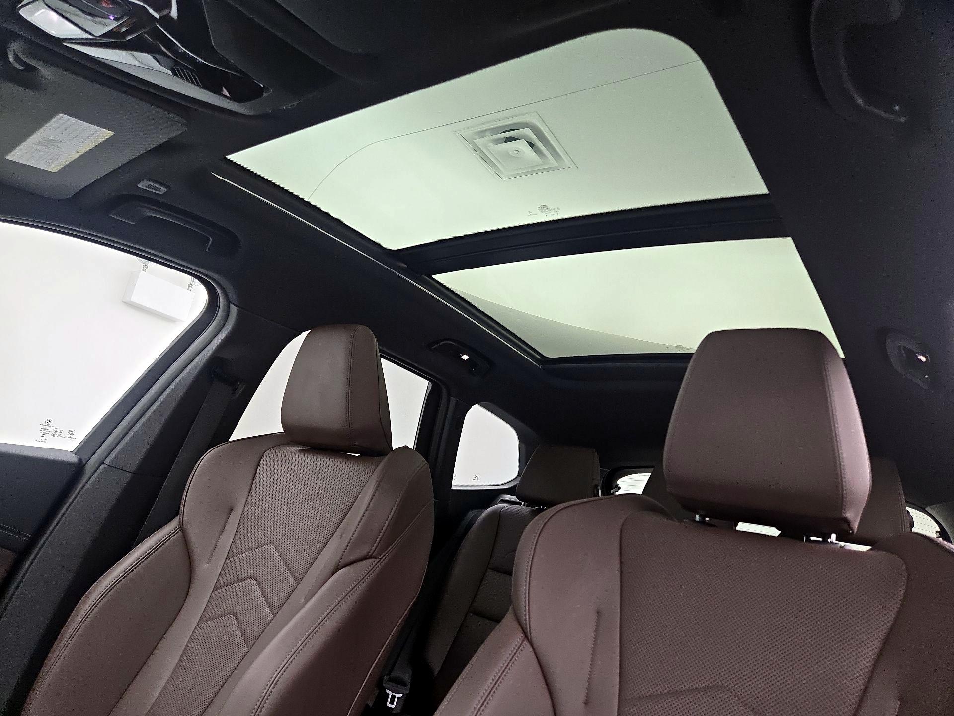 Thumbnail: 2024 BMW X1 - 20