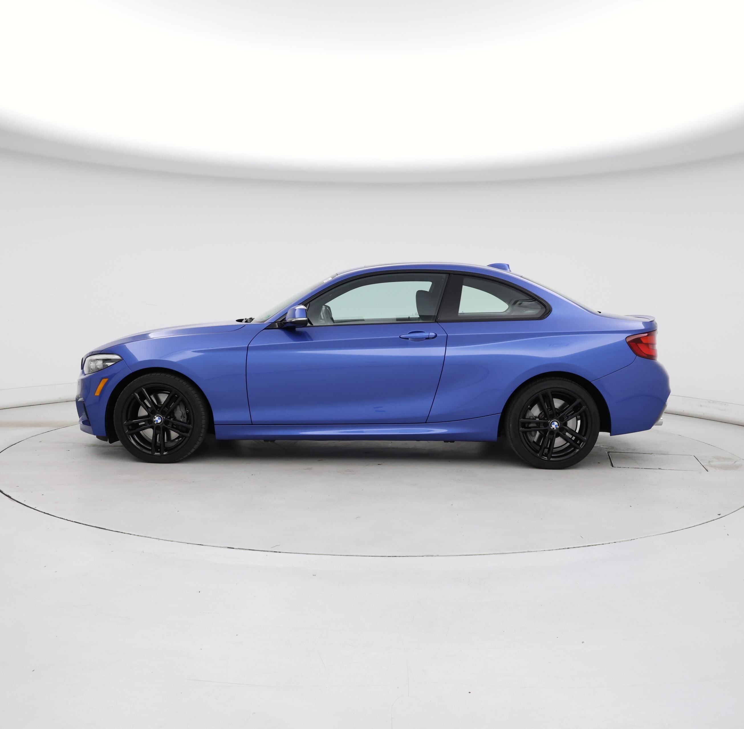Thumbnail: 2021 BMW 2 Series - 3