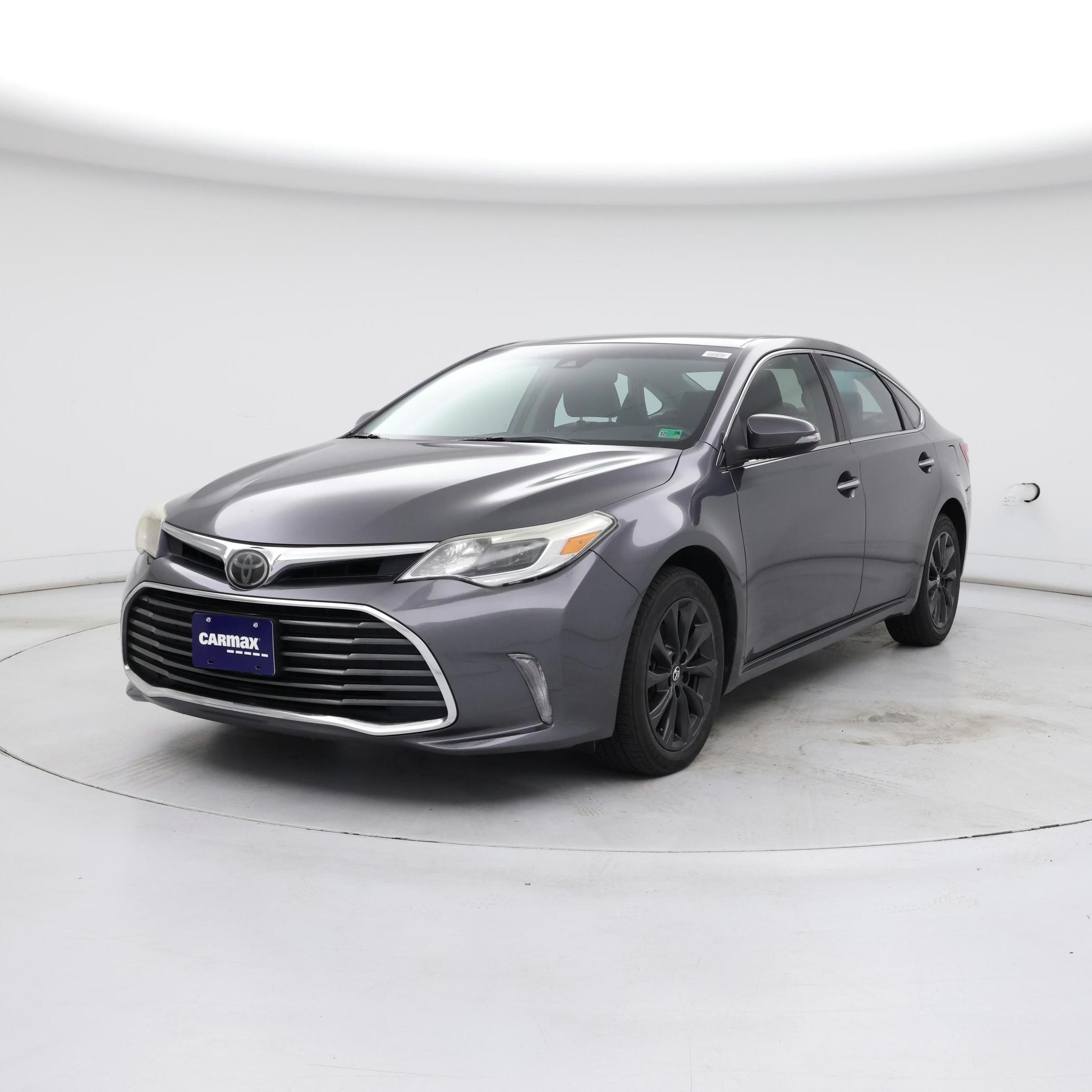 Thumbnail: 2018 Toyota Avalon - 4