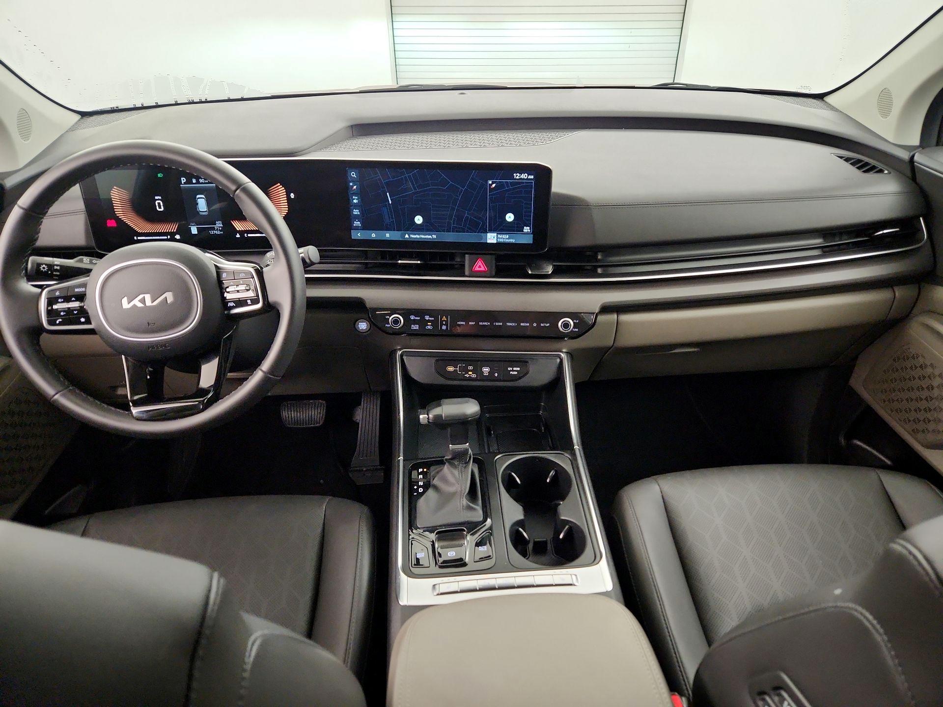 Thumbnail: 2025 Kia Carnival - 9