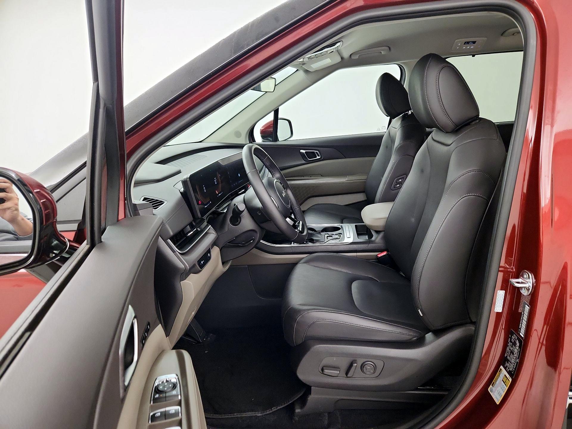 Thumbnail: 2025 Kia Carnival - 11