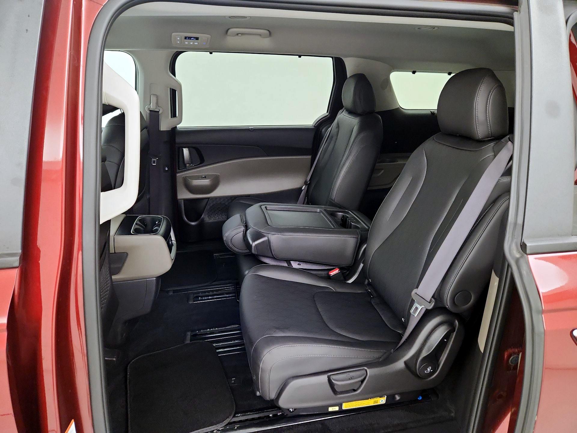 Thumbnail: 2025 Kia Carnival - 20