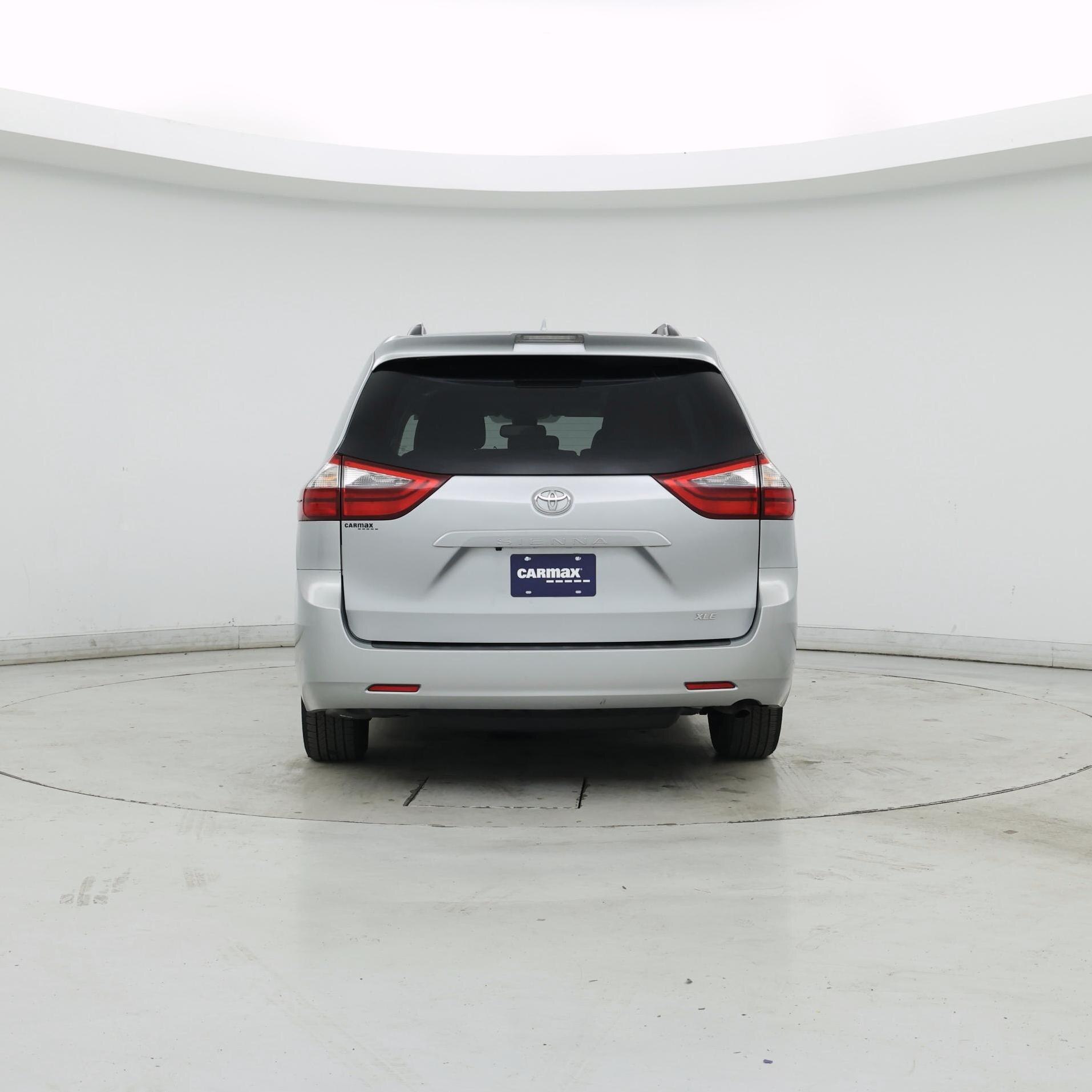 Thumbnail: 2020 Toyota Sienna - 6