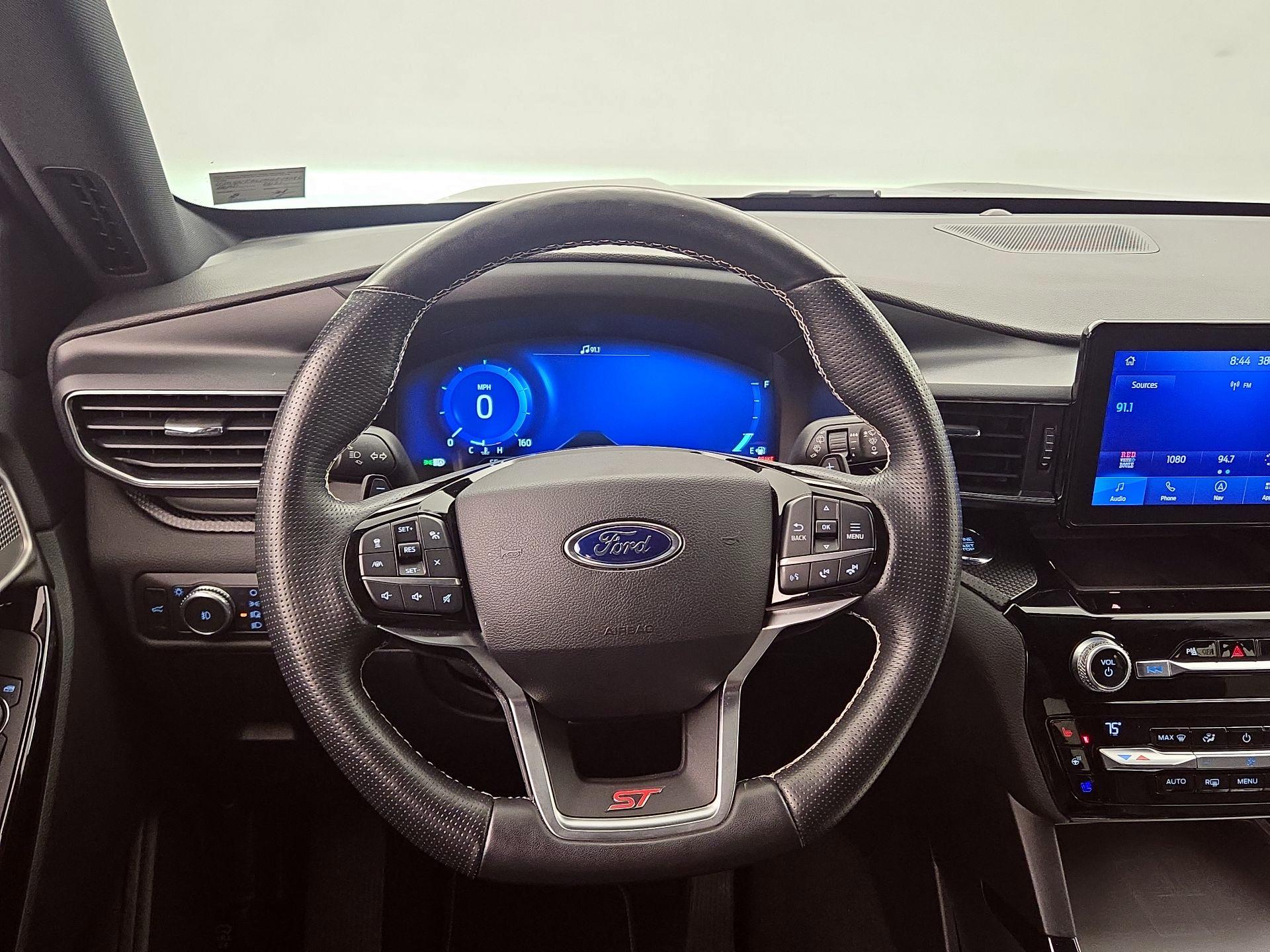 Thumbnail: 2021 Ford Explorer - 10