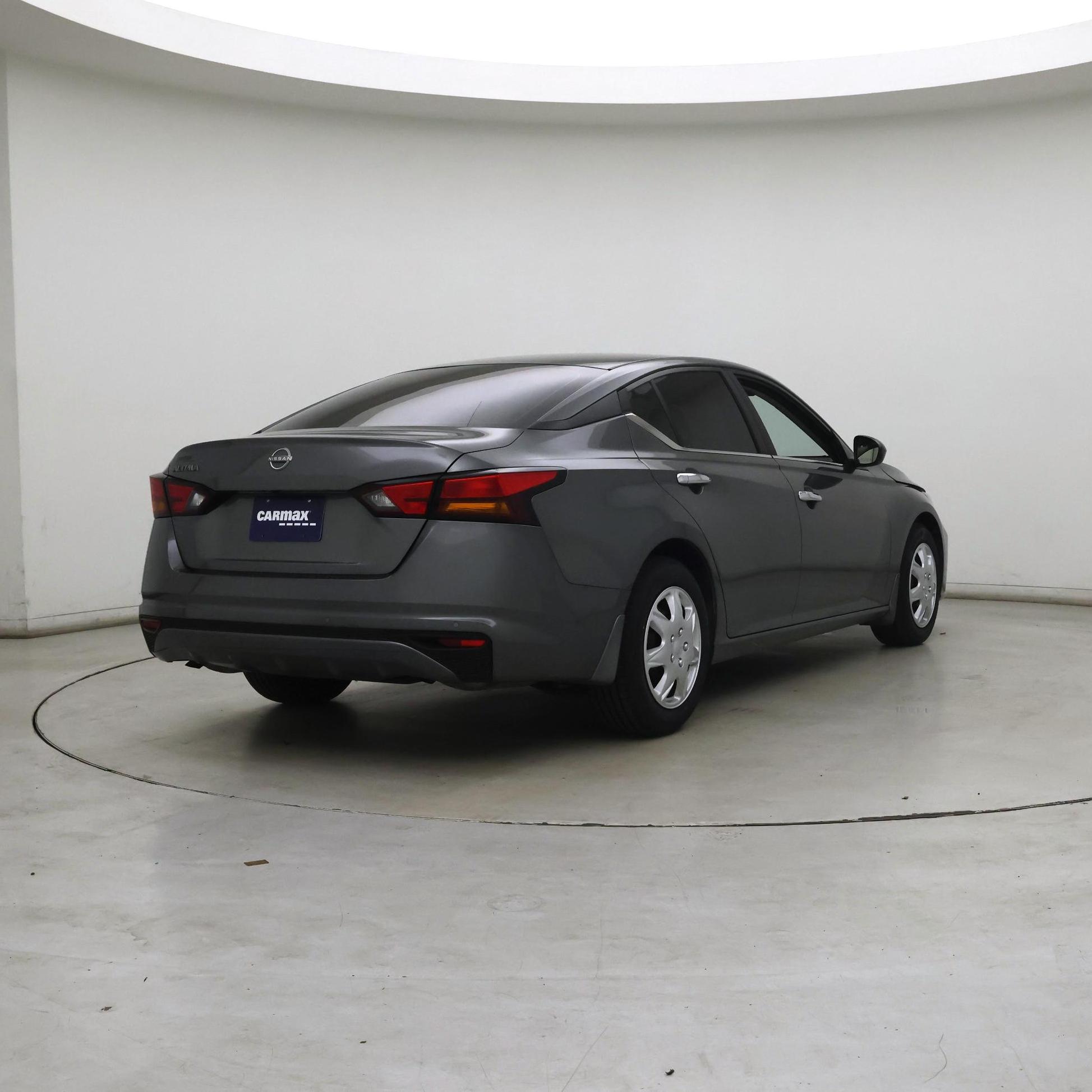 Thumbnail: 2023 Nissan Altima - 8