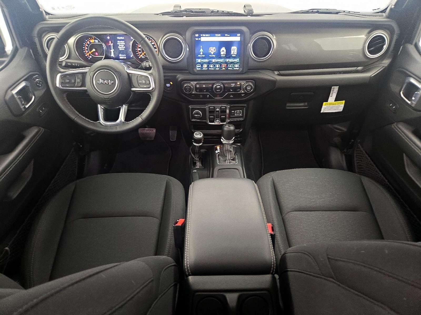 Apple CarPlay® & Android Auto™