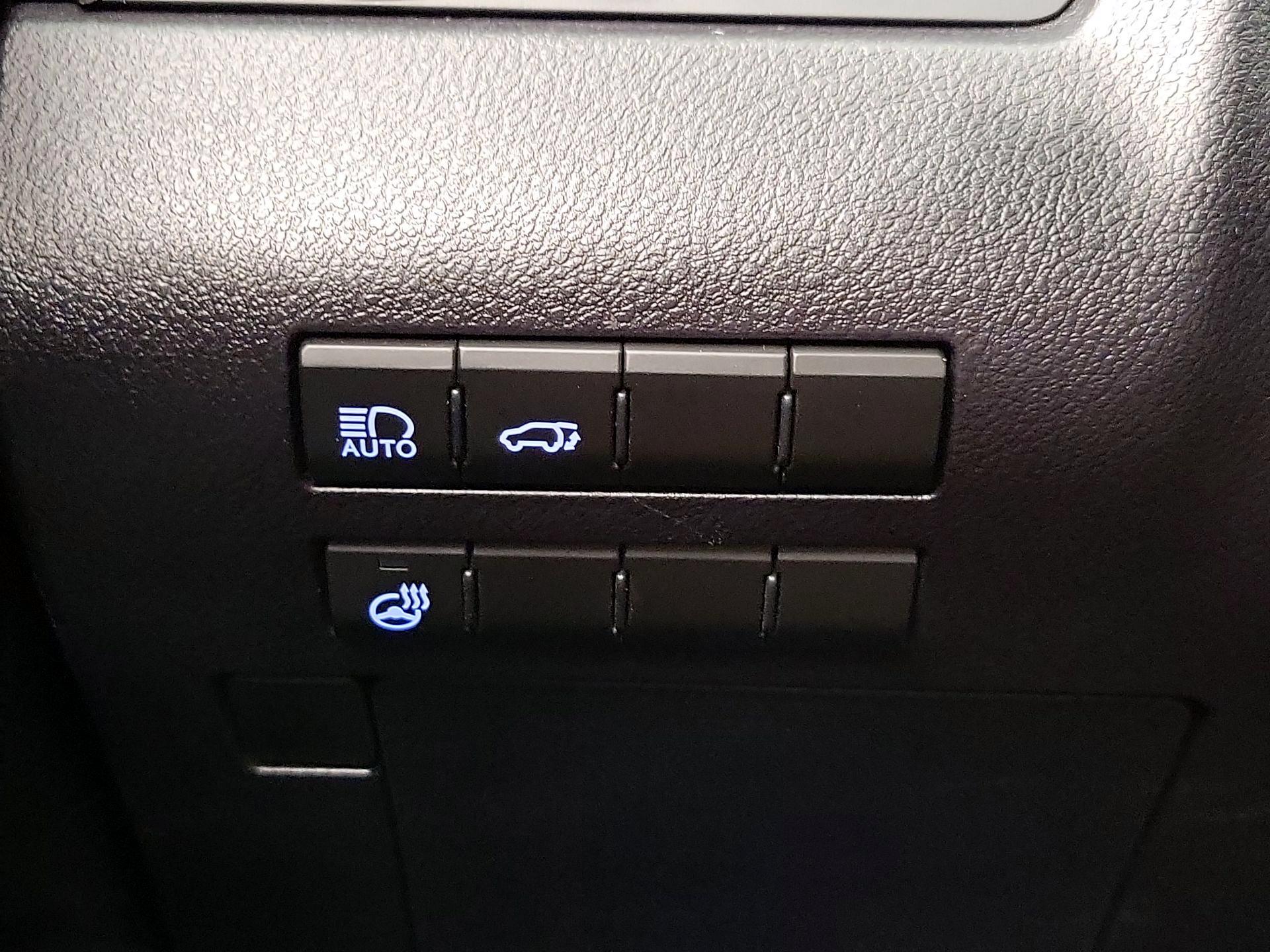 Thumbnail: 2022 Lexus RX - 13