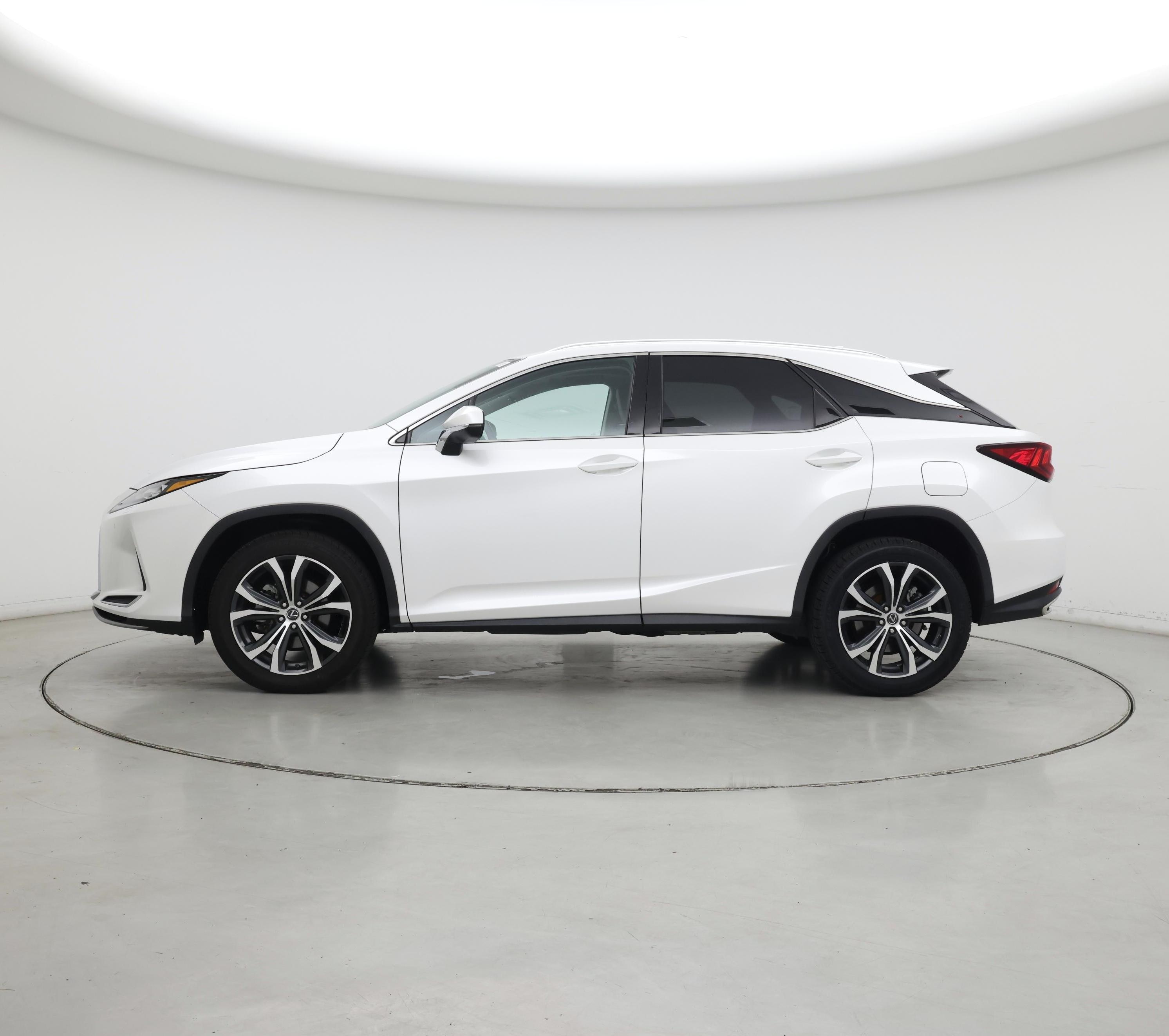 Thumbnail: 2022 Lexus RX - 3