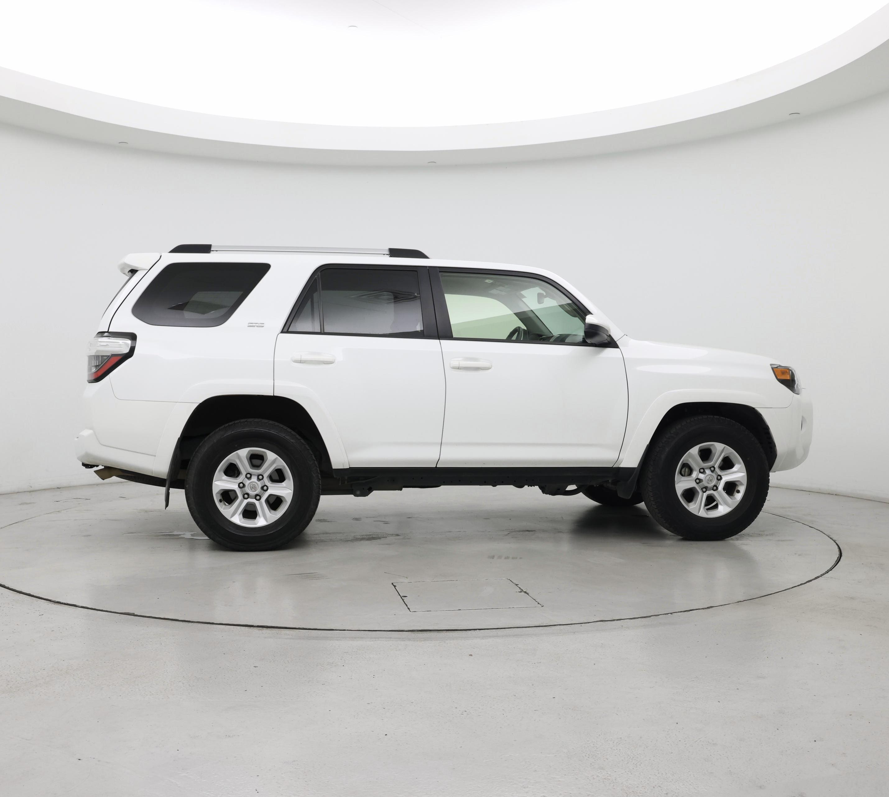 Thumbnail: 2024 Toyota 4Runner - 7