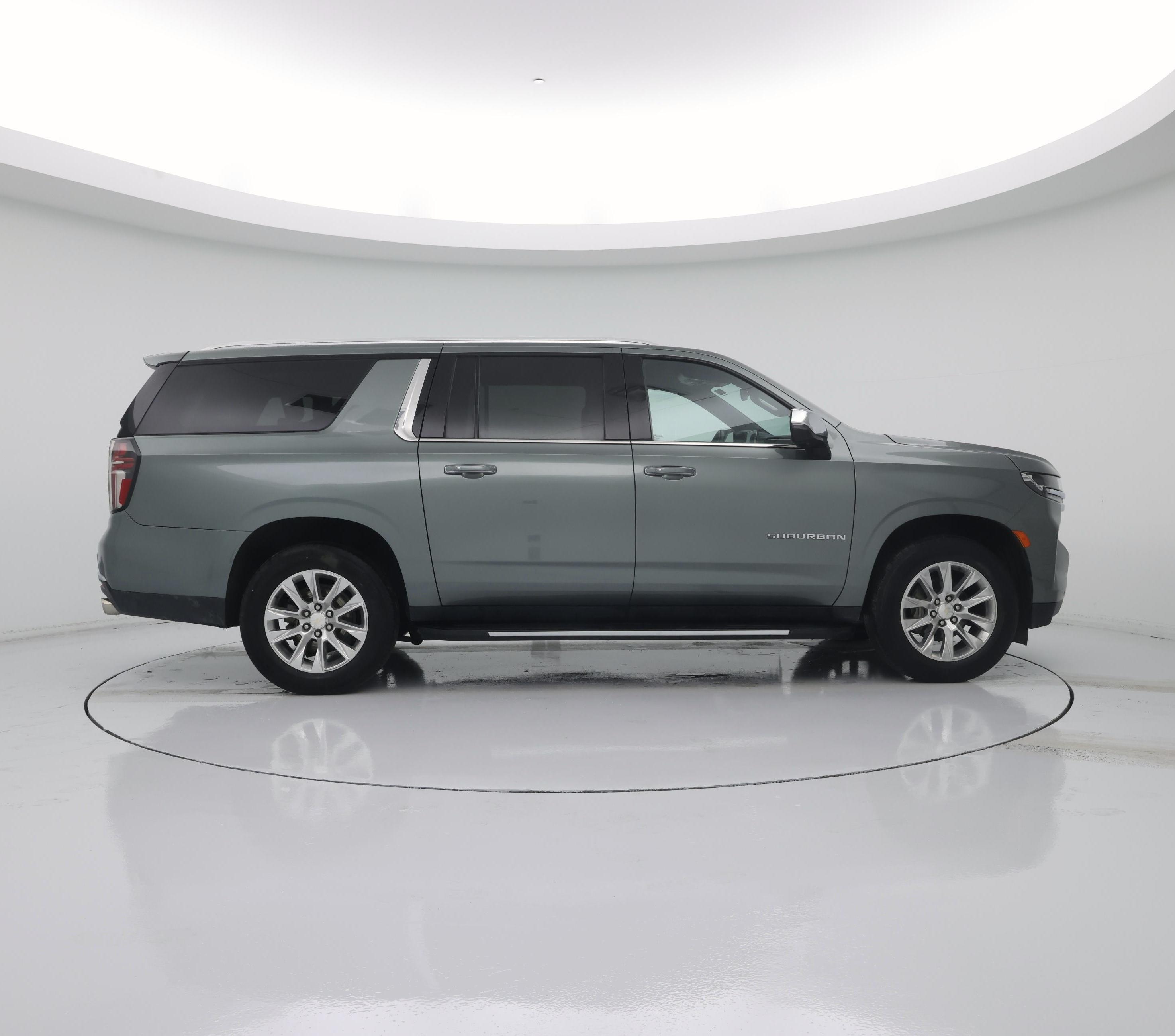 Thumbnail: 2023 Chevrolet Suburban - 7