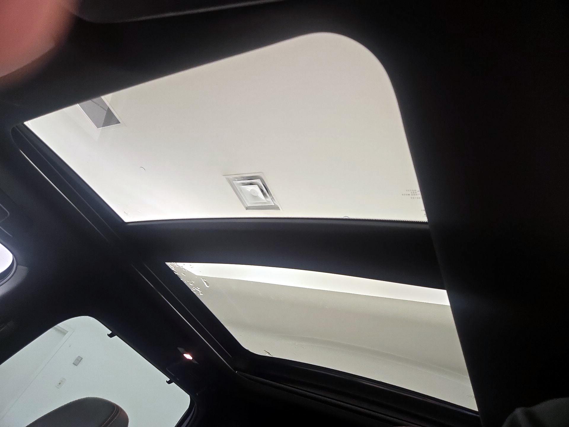 Thumbnail: 2022 Mitsubishi Outlander - 20