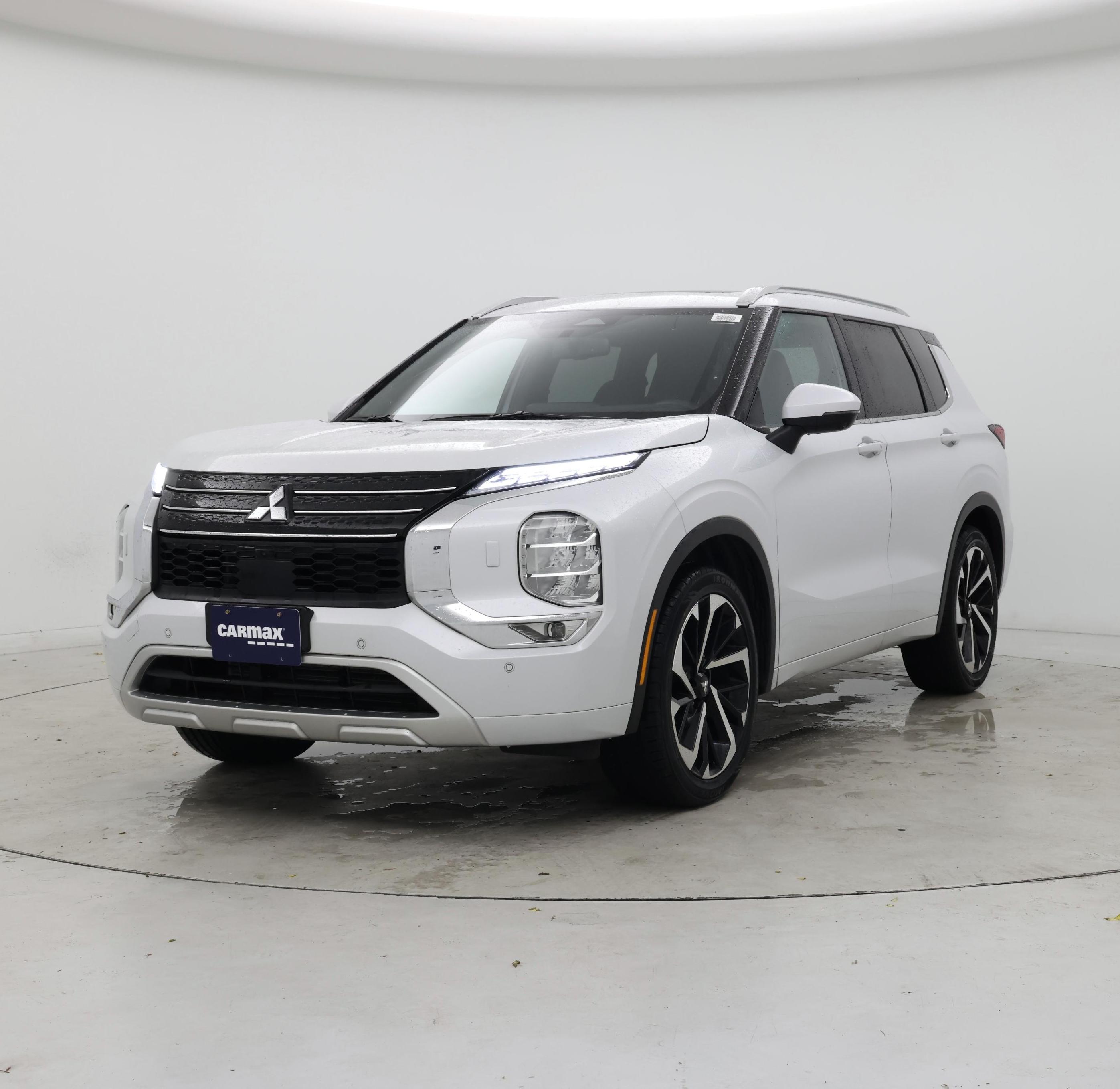 Thumbnail: 2022 Mitsubishi Outlander - 4