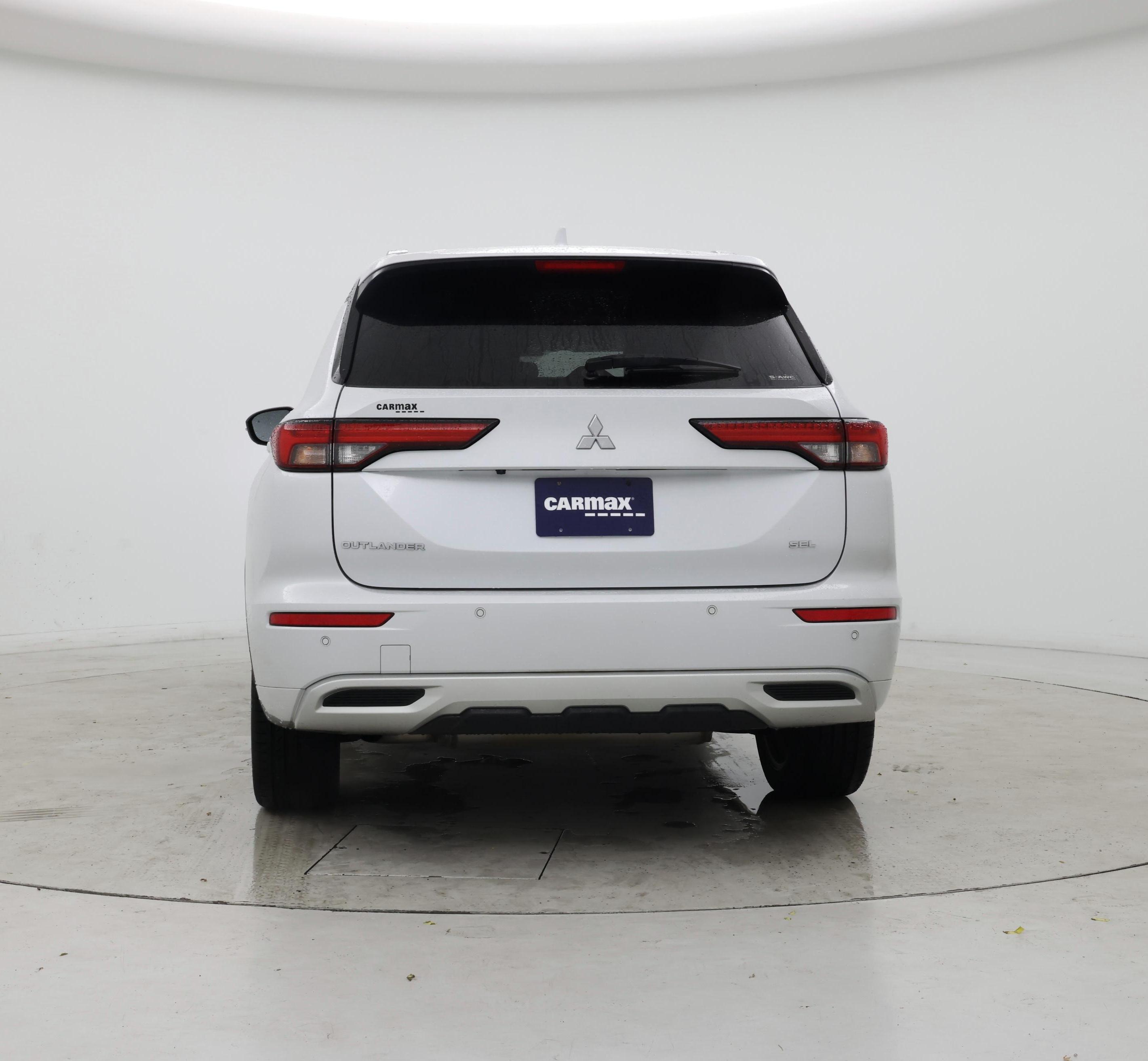 Thumbnail: 2022 Mitsubishi Outlander - 6