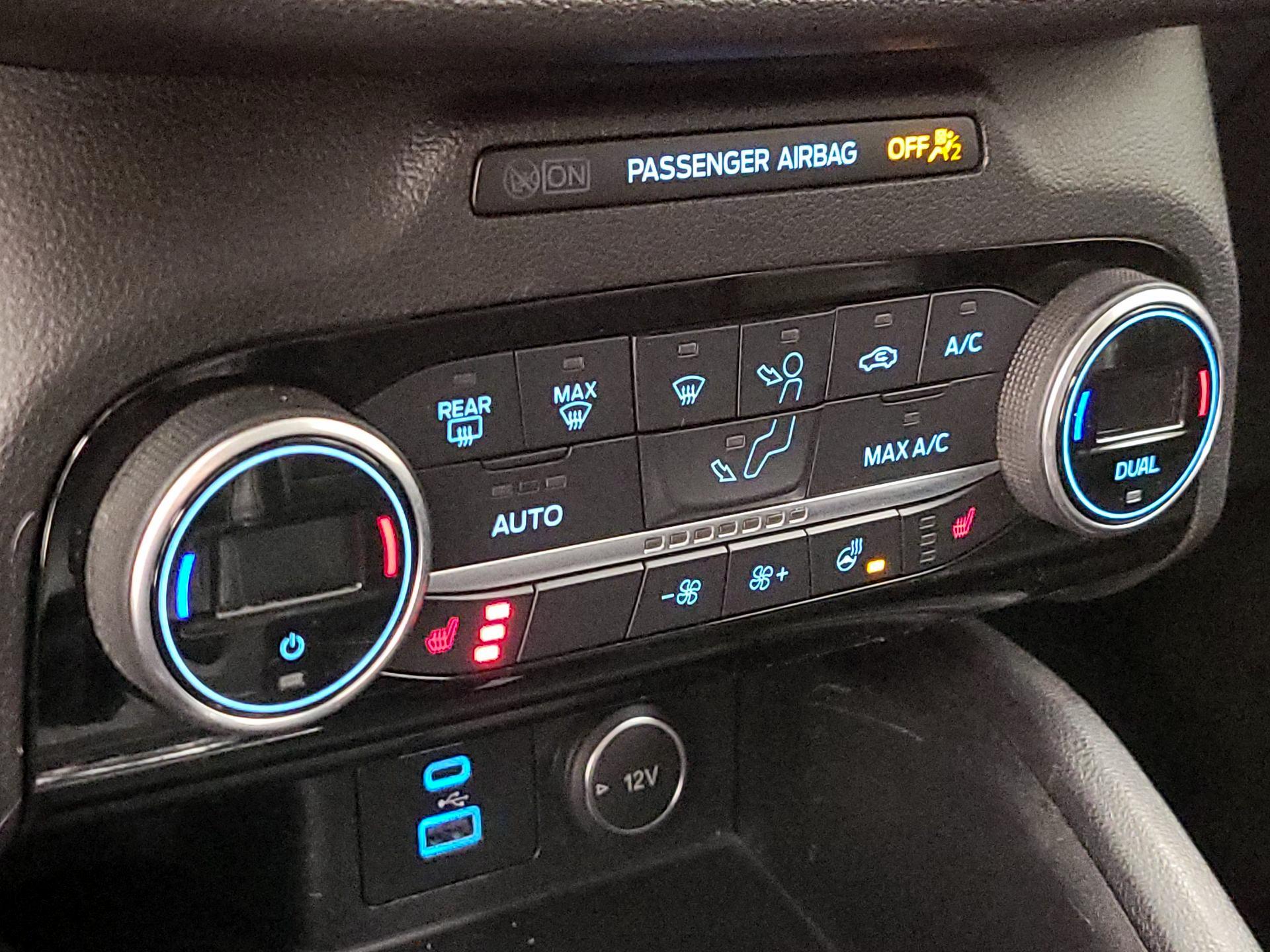 Thumbnail: 2021 Ford Escape - 16