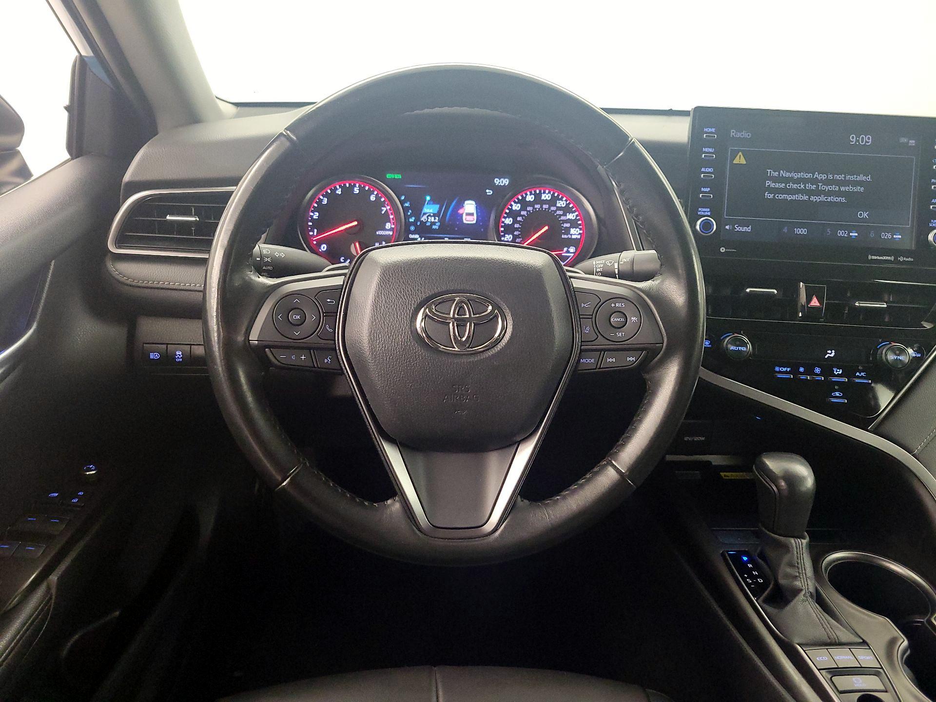 Thumbnail: 2023 Toyota Camry - 10