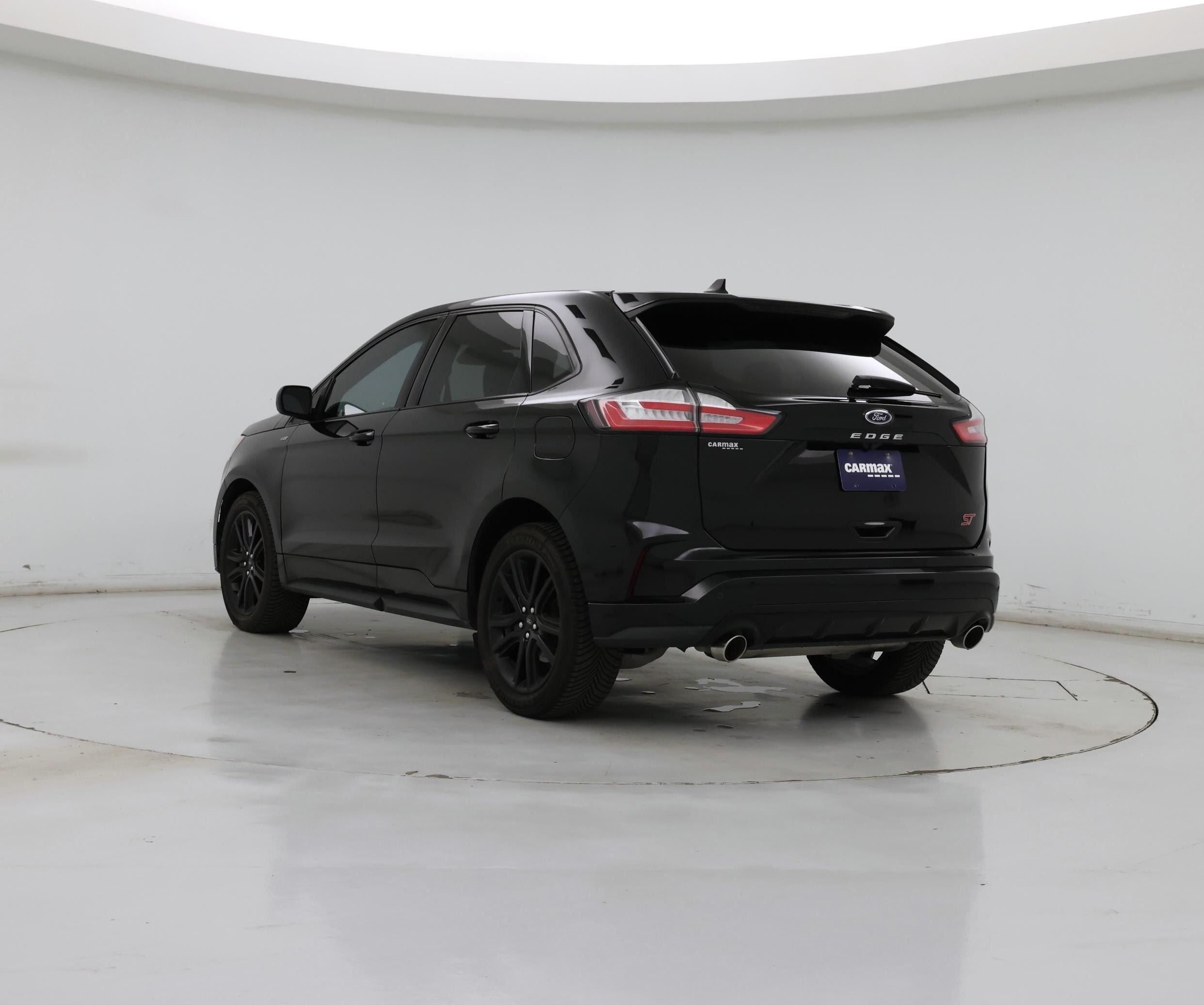 Thumbnail: 2021 Ford Edge - 2