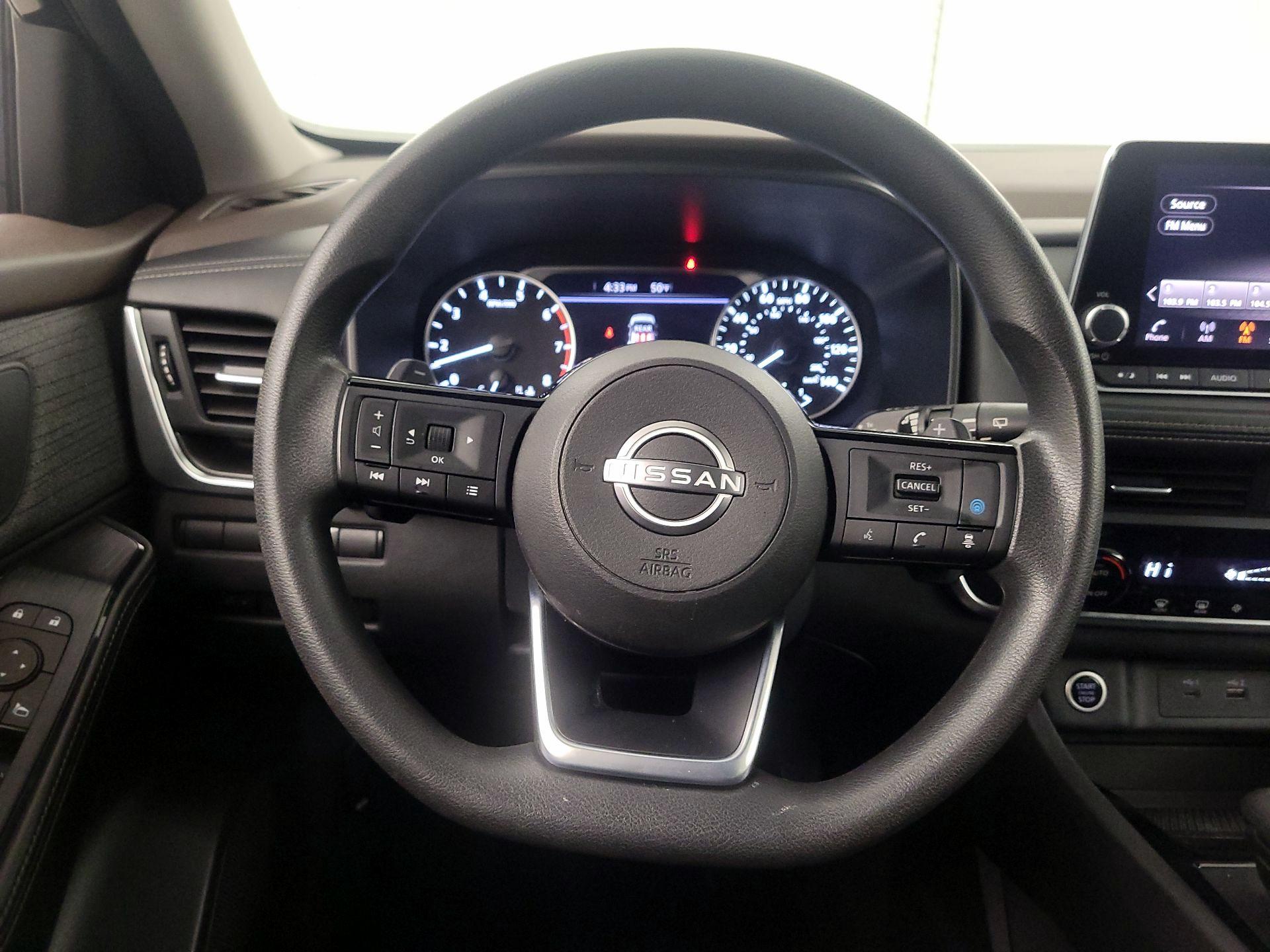 Thumbnail: 2023 Nissan Rogue - 10