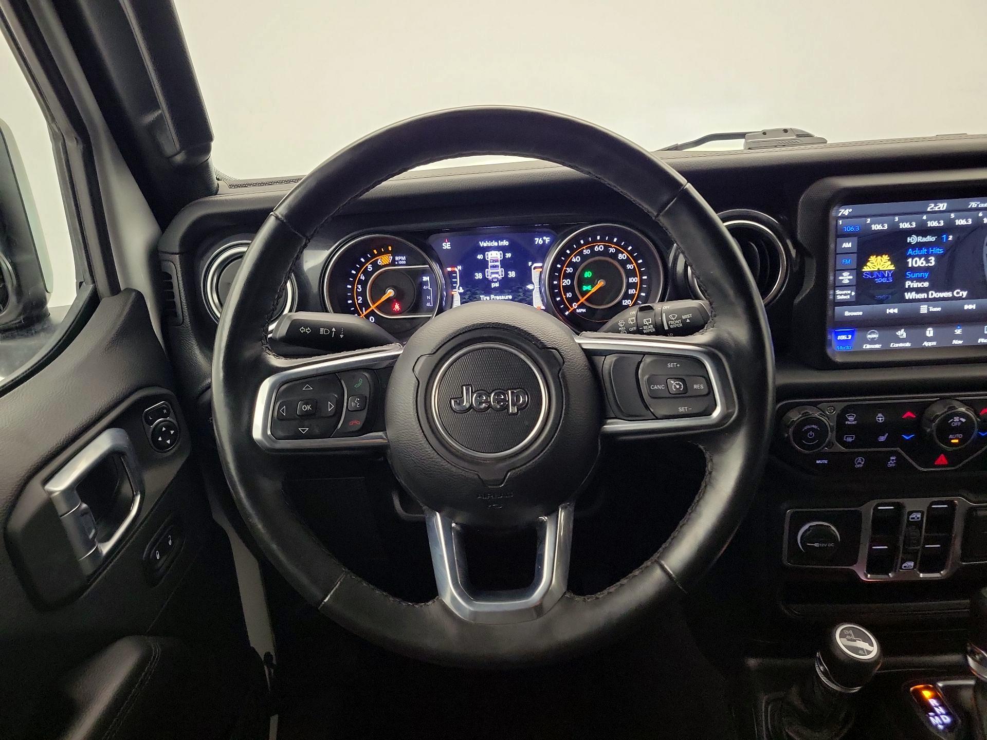 Thumbnail: 2023 Jeep Wrangler - 10