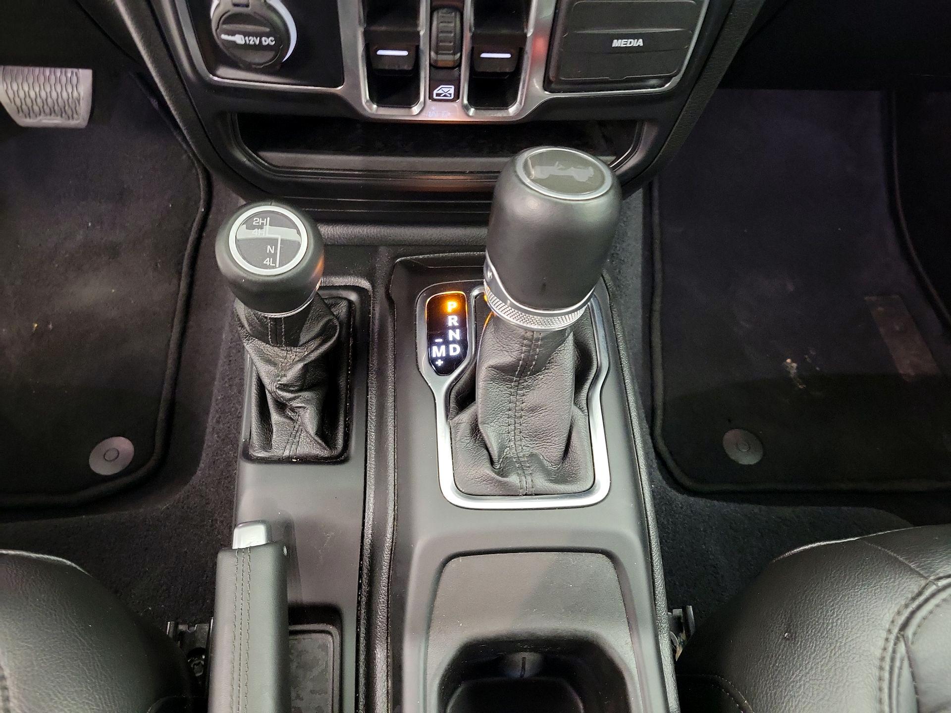 Thumbnail: 2023 Jeep Wrangler - 18