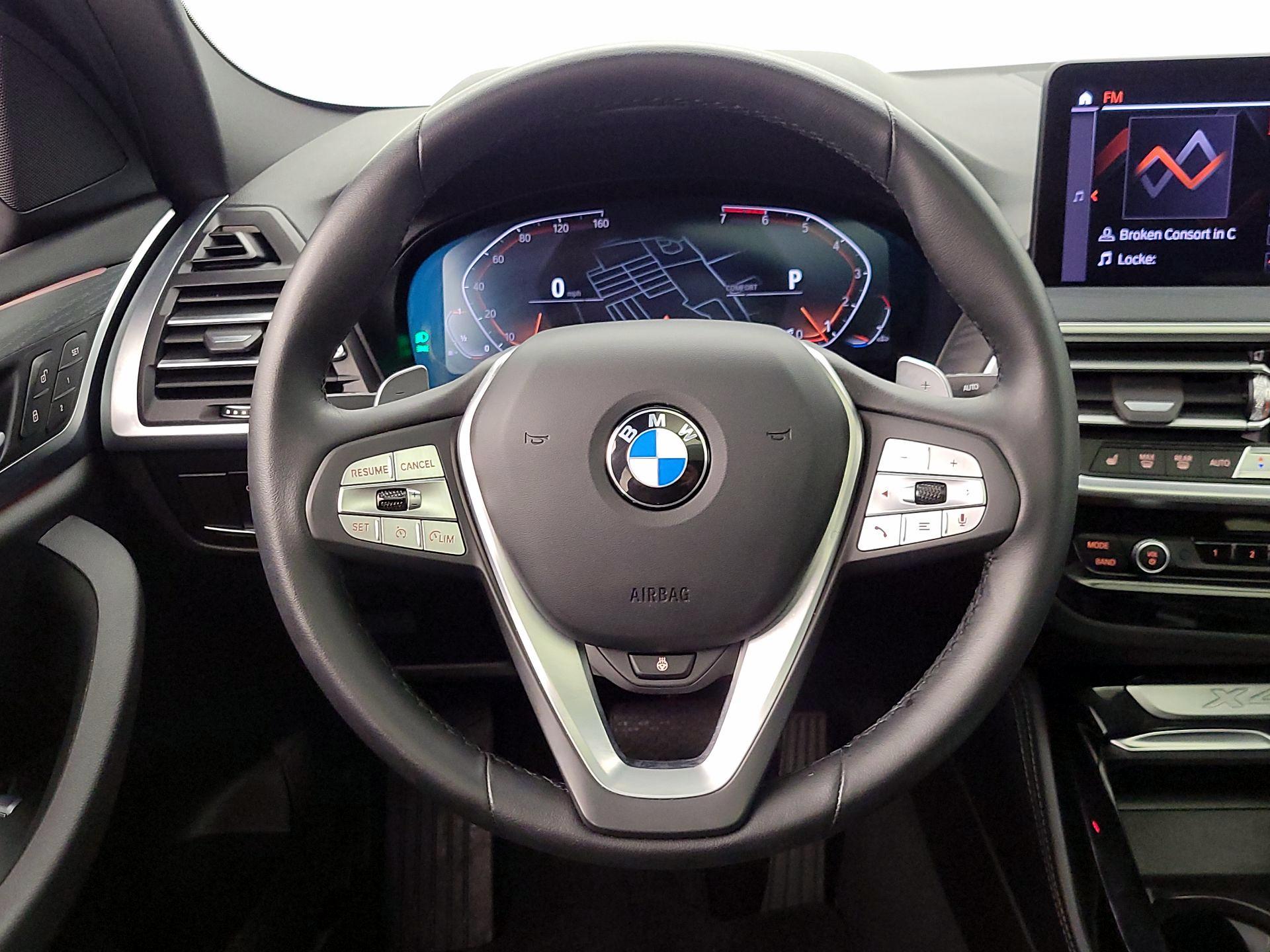 Thumbnail: 2023 BMW X4 - 10