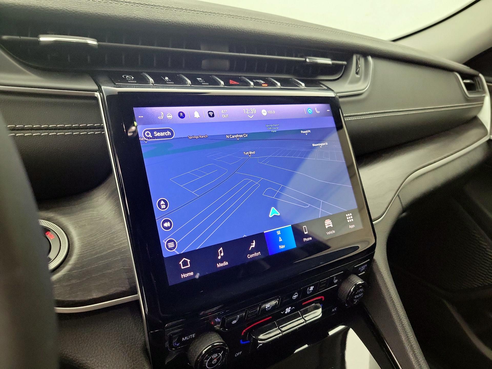 Thumbnail: 2023 Jeep Grand Cherokee - 14