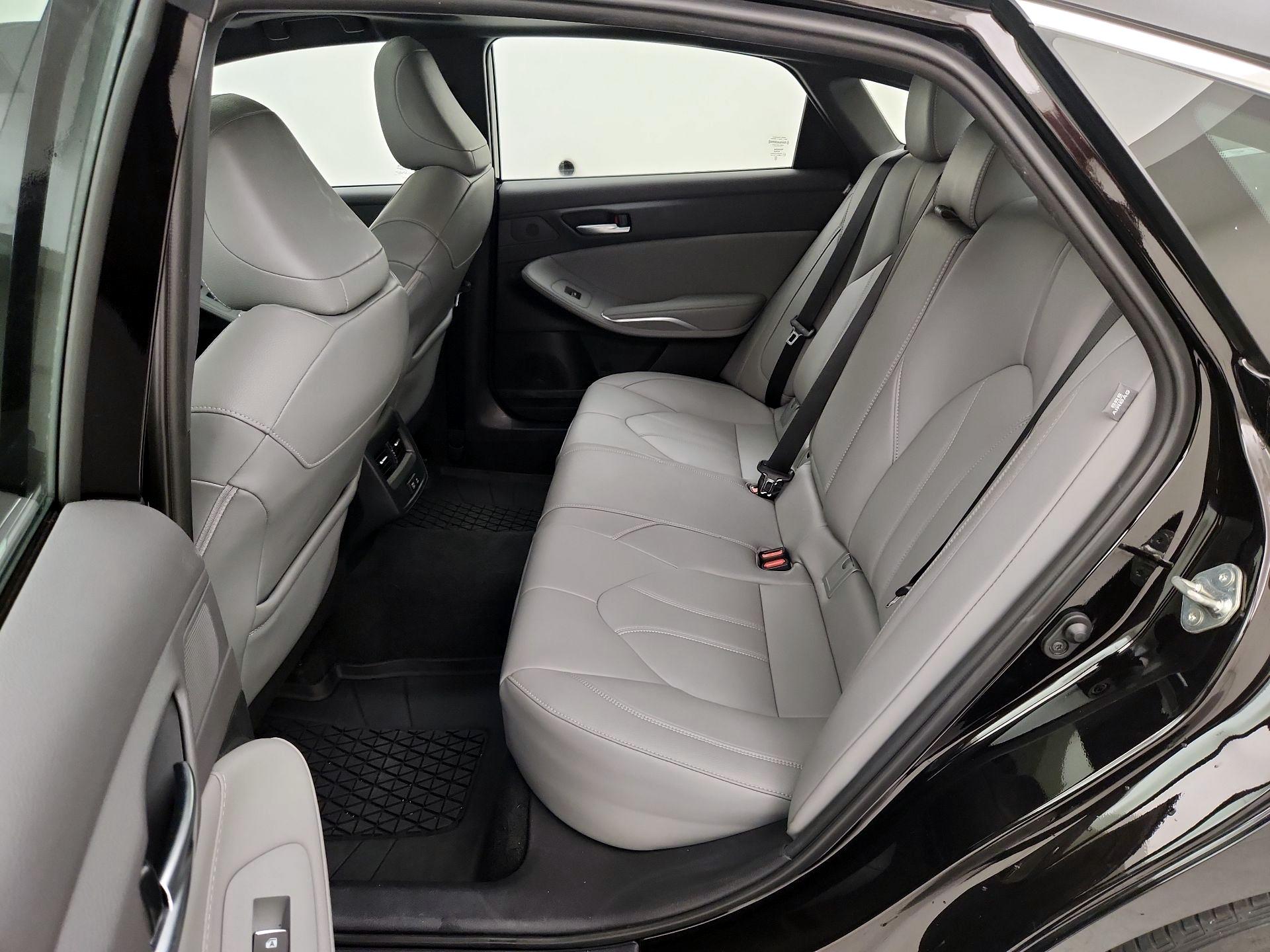 Thumbnail: 2021 Toyota Avalon - 20