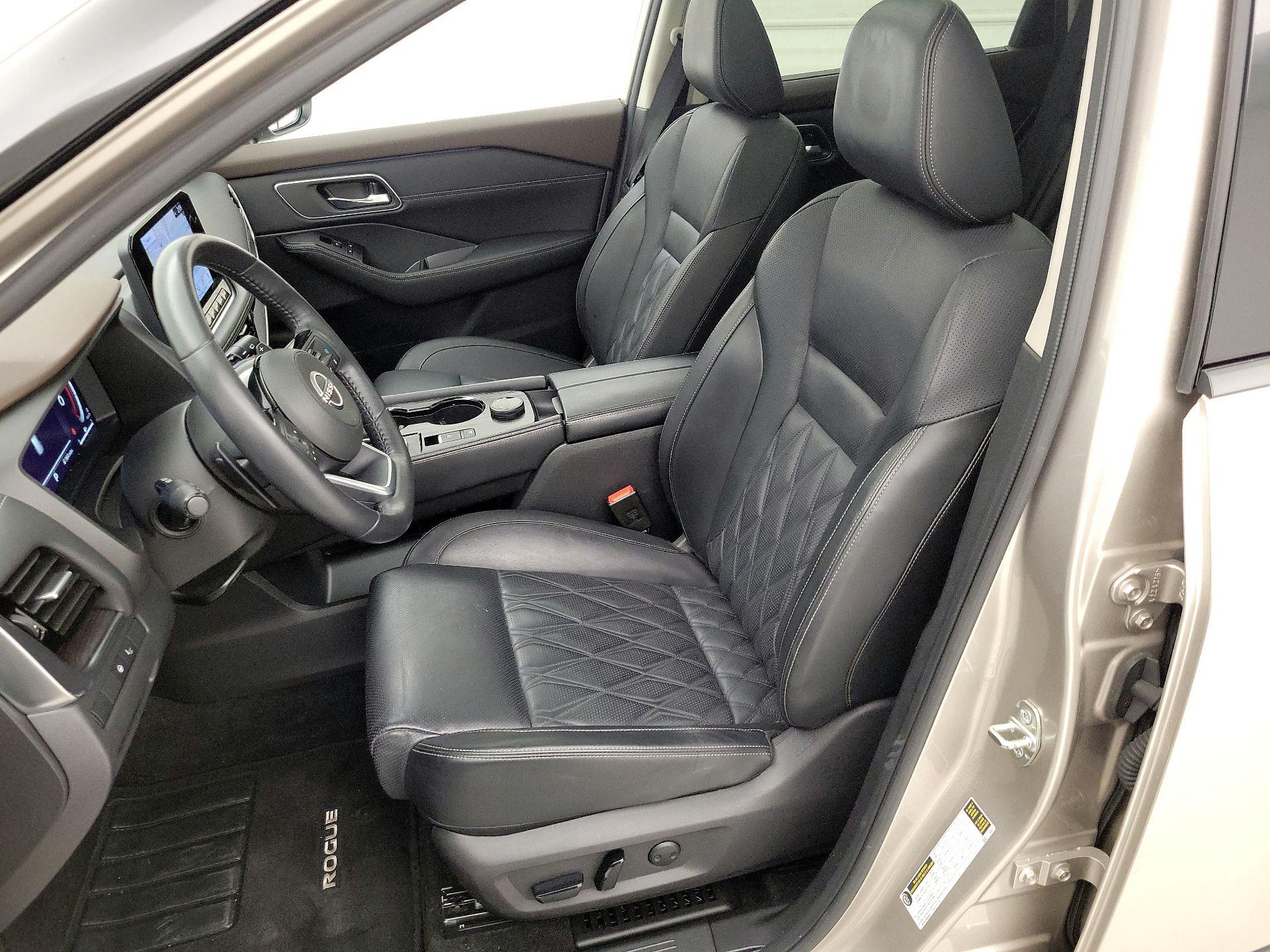 Thumbnail: 2023 Nissan Rogue - 11