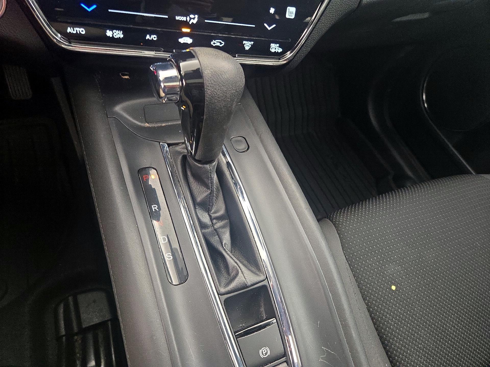 Thumbnail: 2021 Honda HR-V - 17