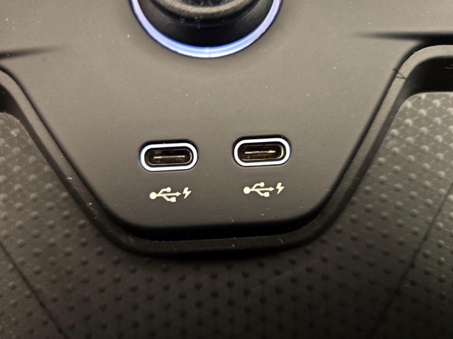 Thumbnail: 2024 BMW iX - 19