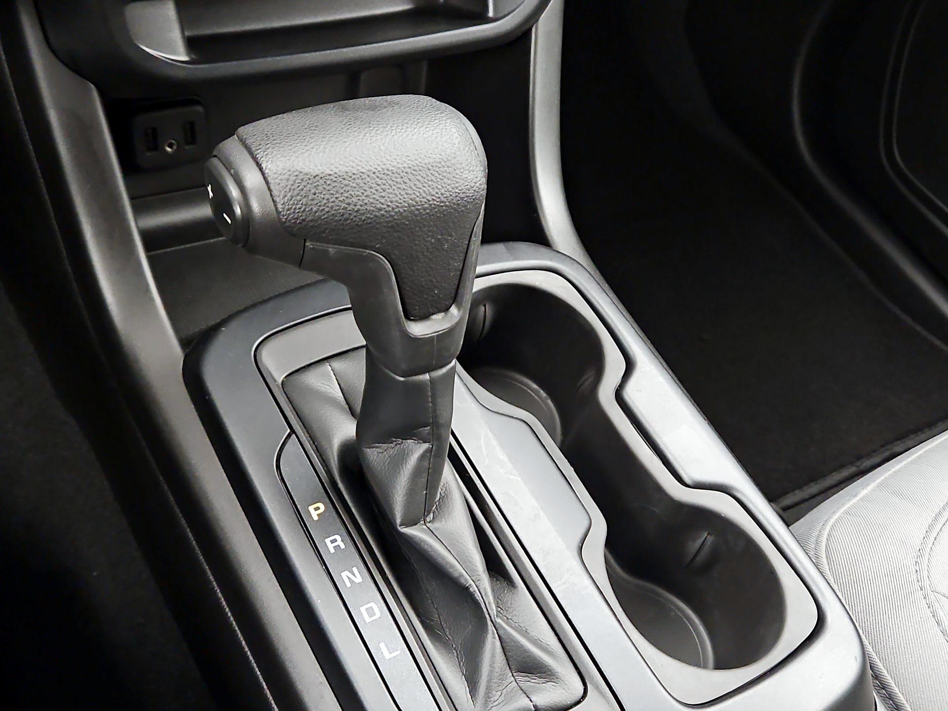 Thumbnail: 2021 Chevrolet Colorado - 17