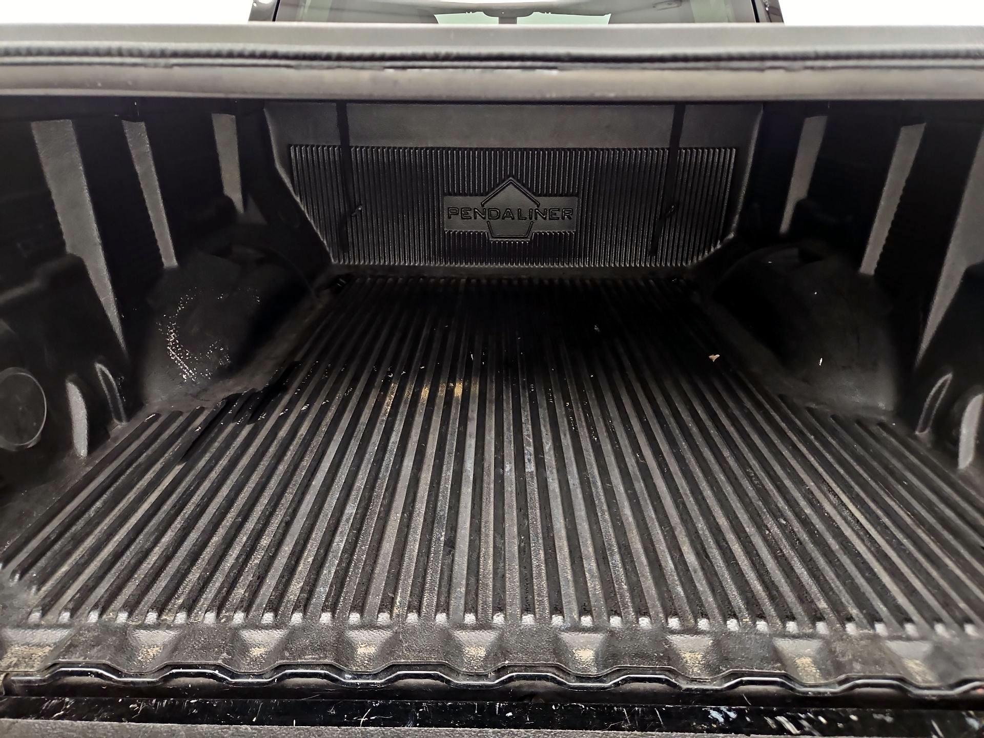 Thumbnail: 2021 Chevrolet Colorado - 20