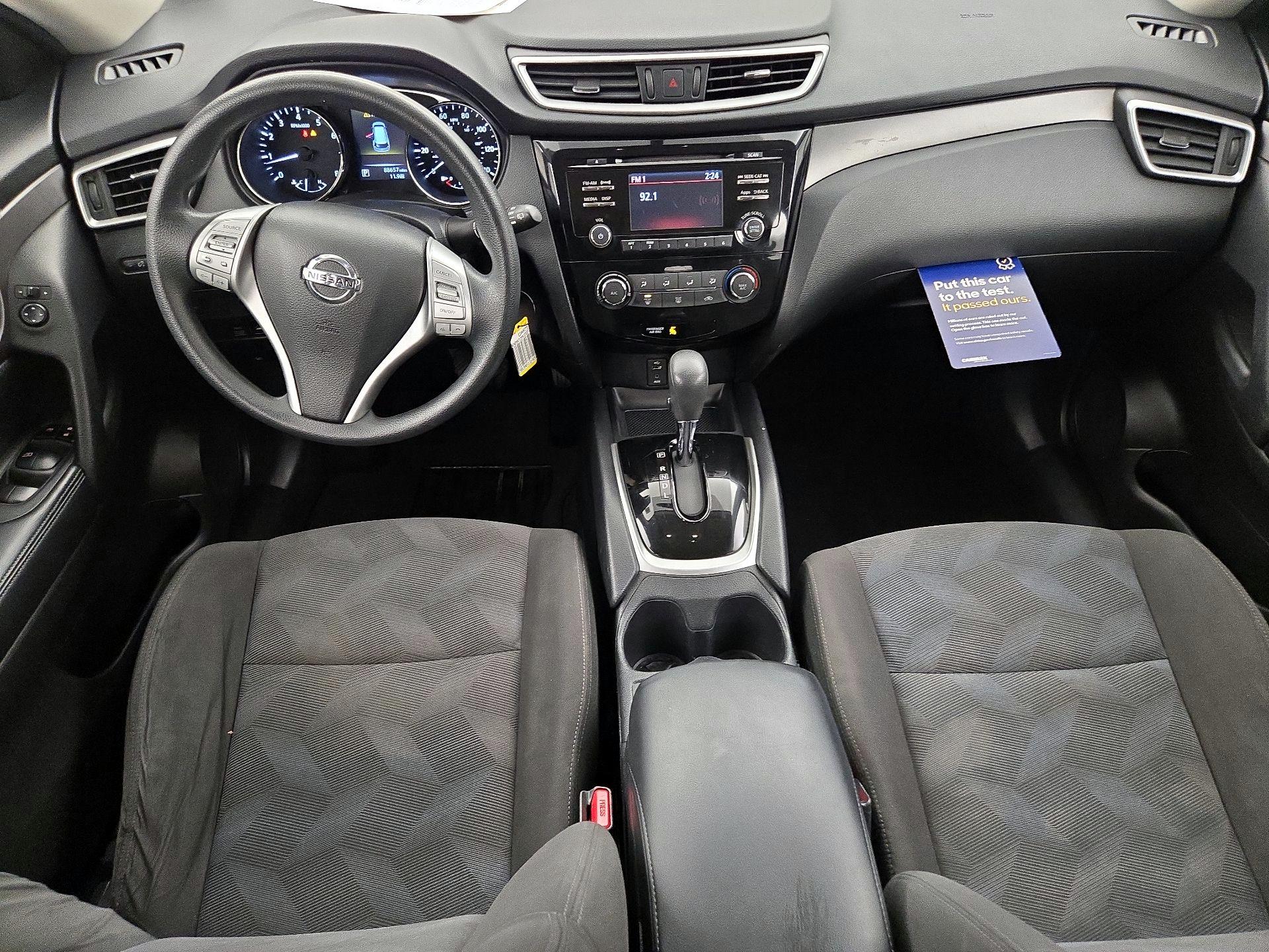 Thumbnail: 2016 Nissan Rogue - 9