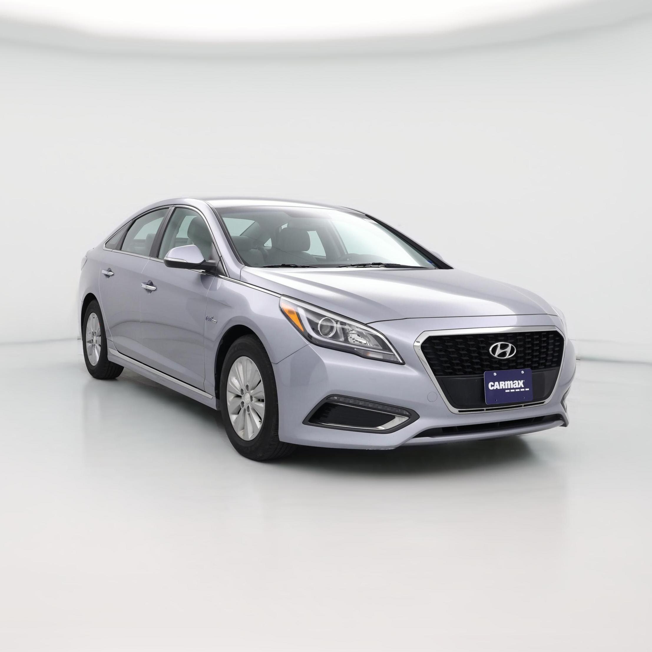 Thumbnail: 2016 Hyundai Sonata - 1