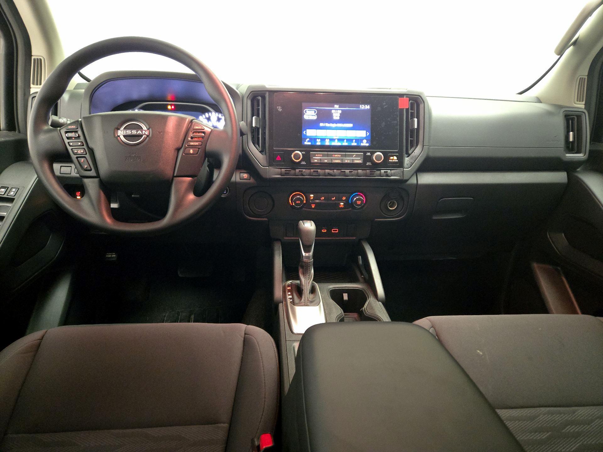 Thumbnail: 2025 Nissan Frontier - 9