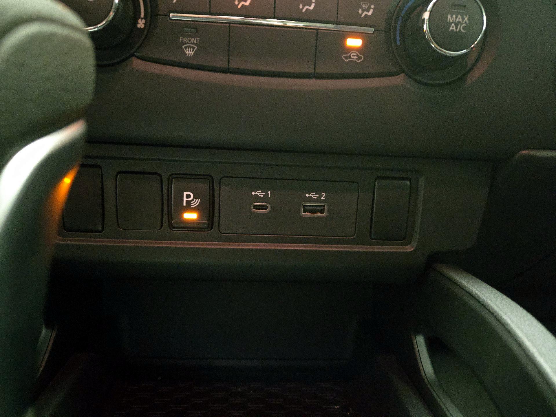 Thumbnail: 2025 Nissan Frontier - 18