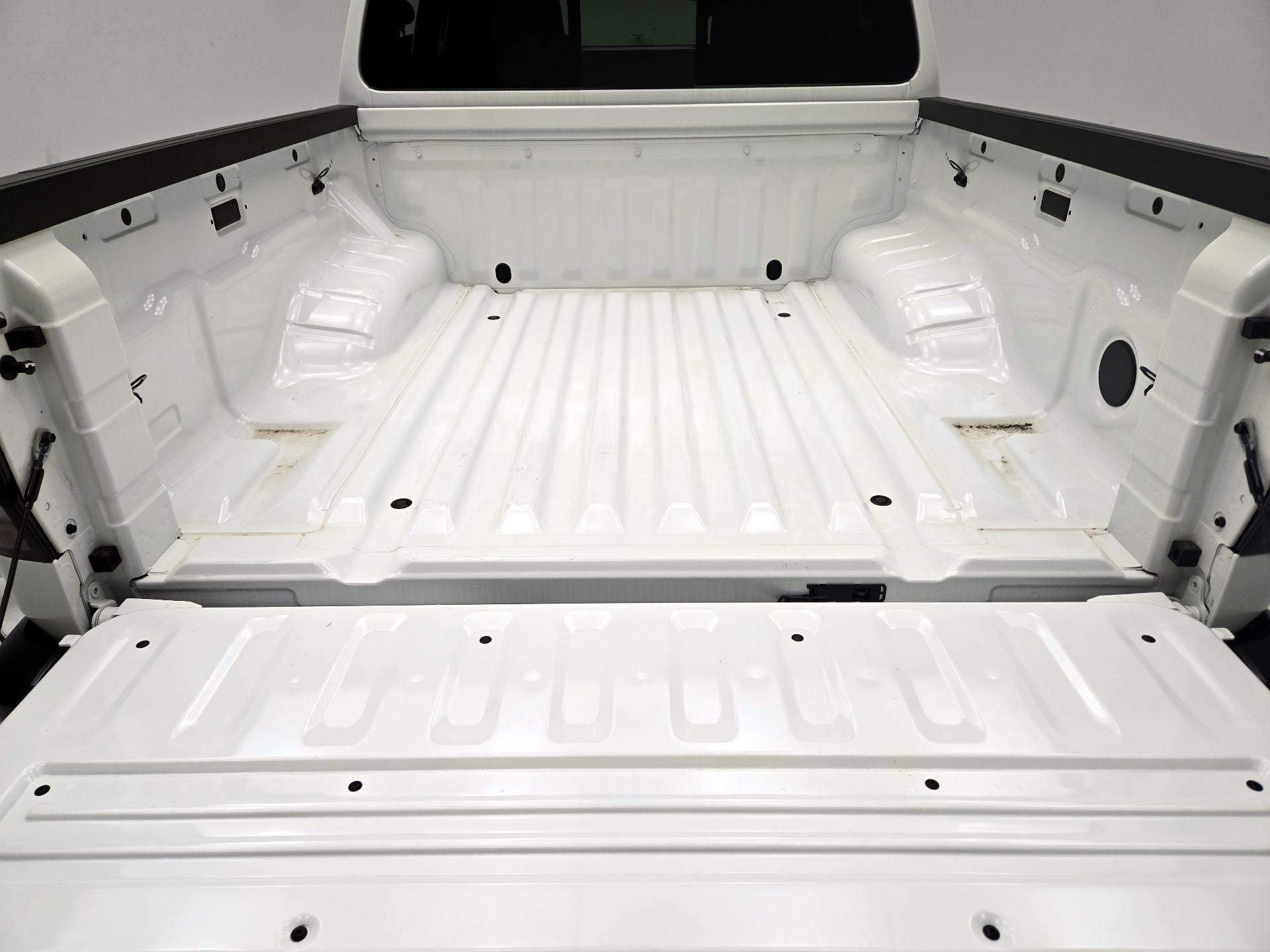 Thumbnail: 2025 Nissan Frontier - 20