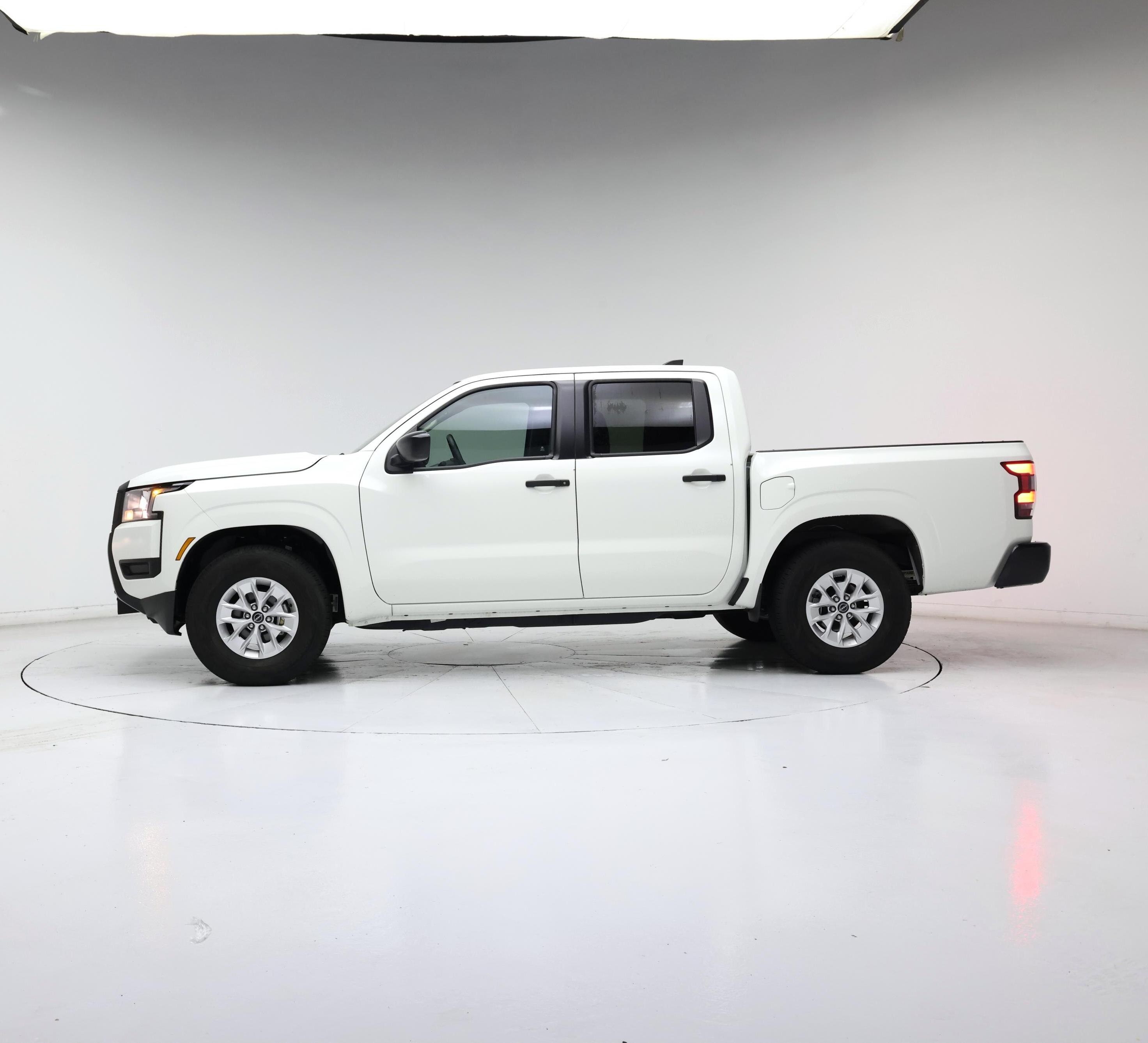 Thumbnail: 2025 Nissan Frontier - 3