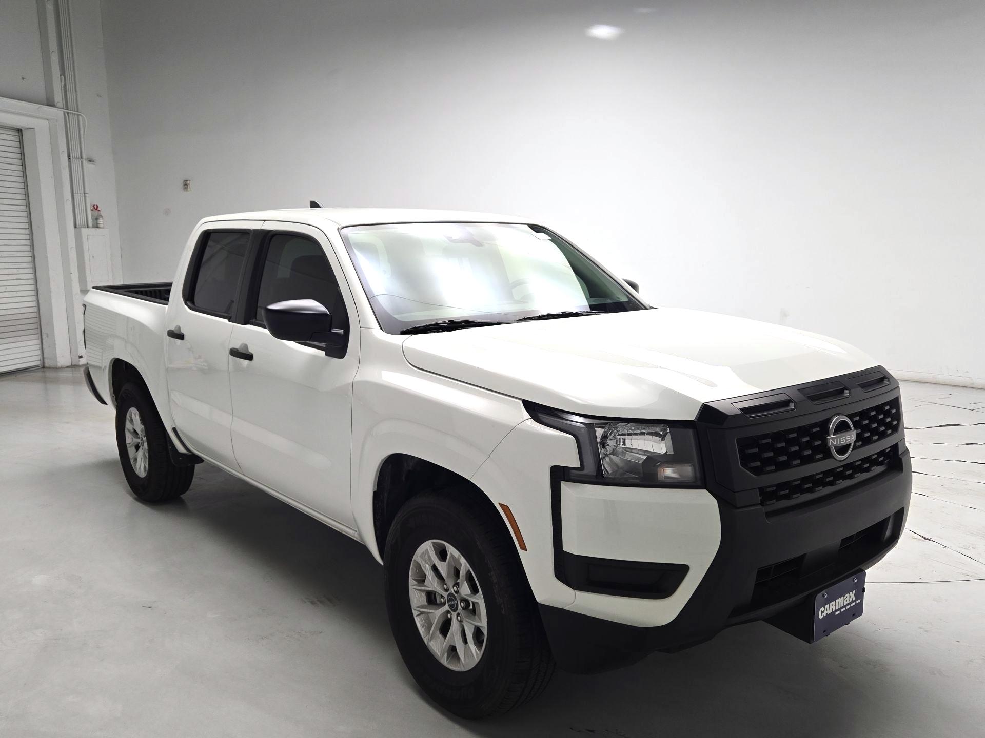 Thumbnail: 2025 Nissan Frontier - 1