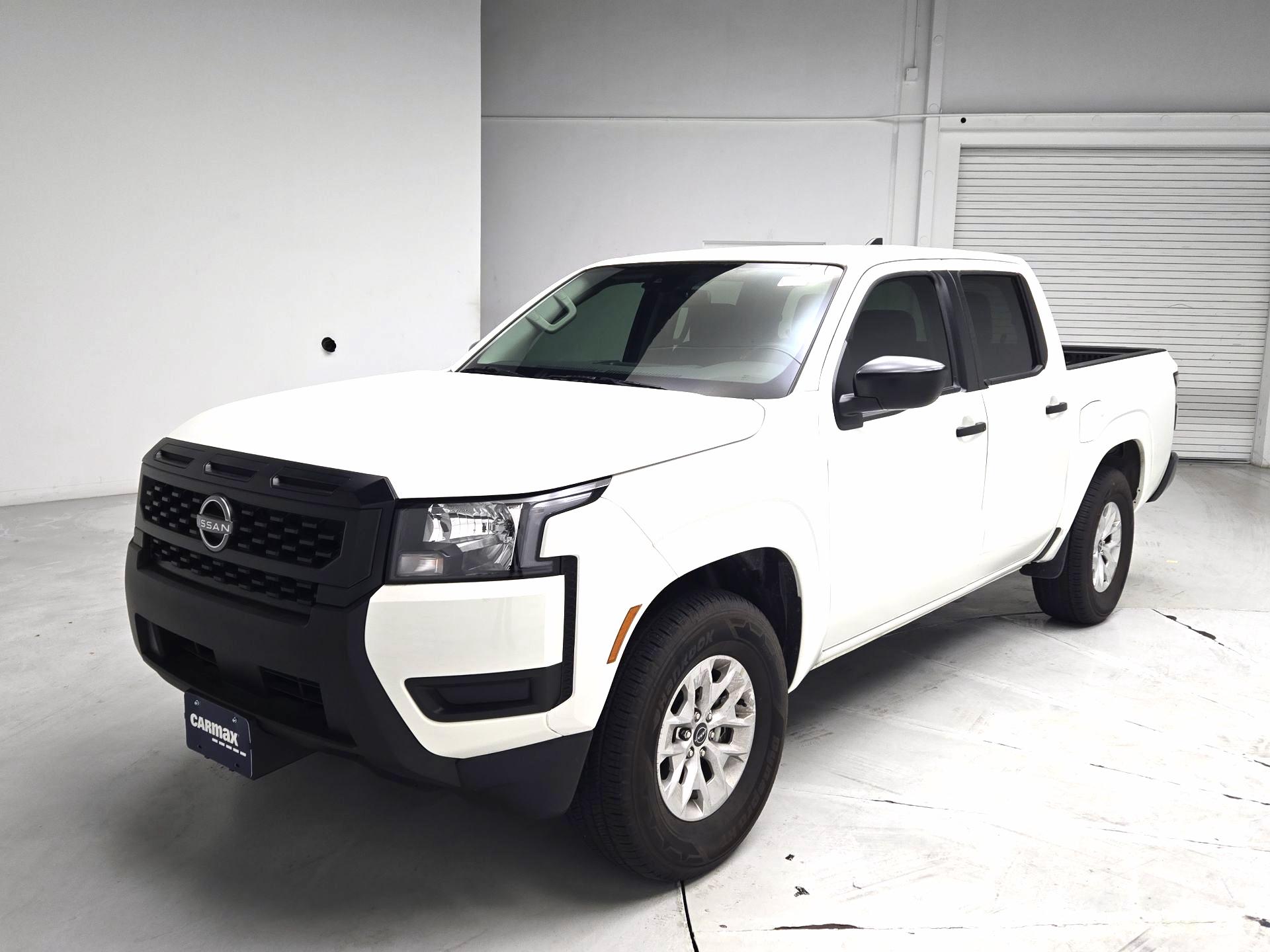 Thumbnail: 2025 Nissan Frontier - 3