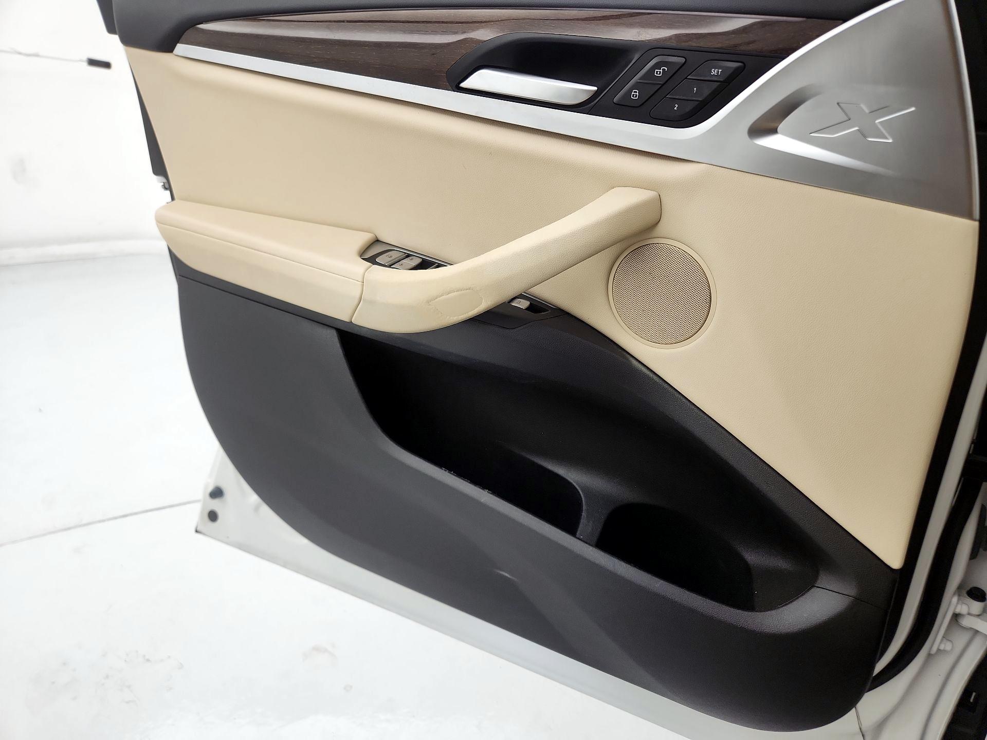 Thumbnail: 2022 BMW X3 - 12