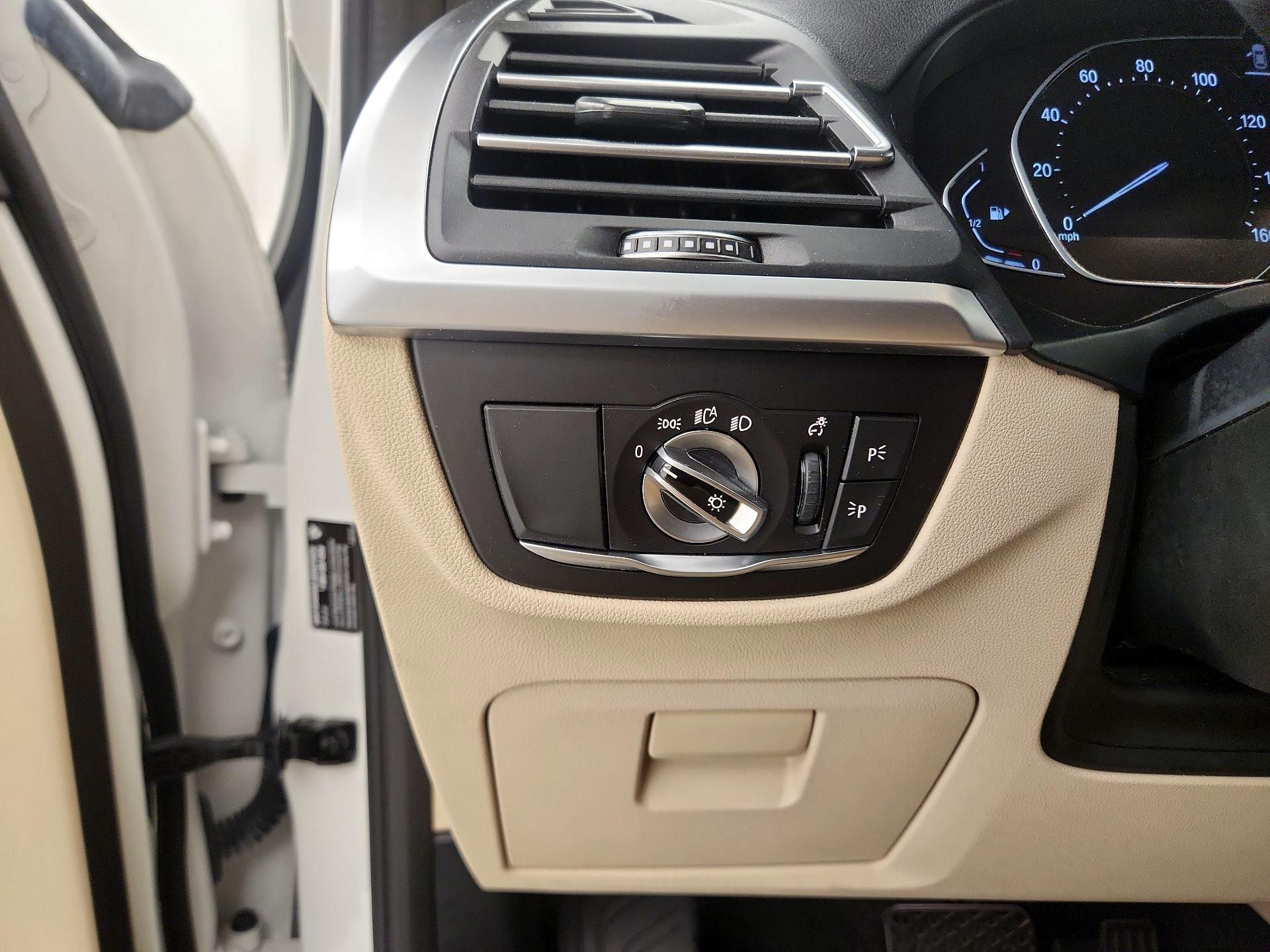 Thumbnail: 2022 BMW X3 - 13