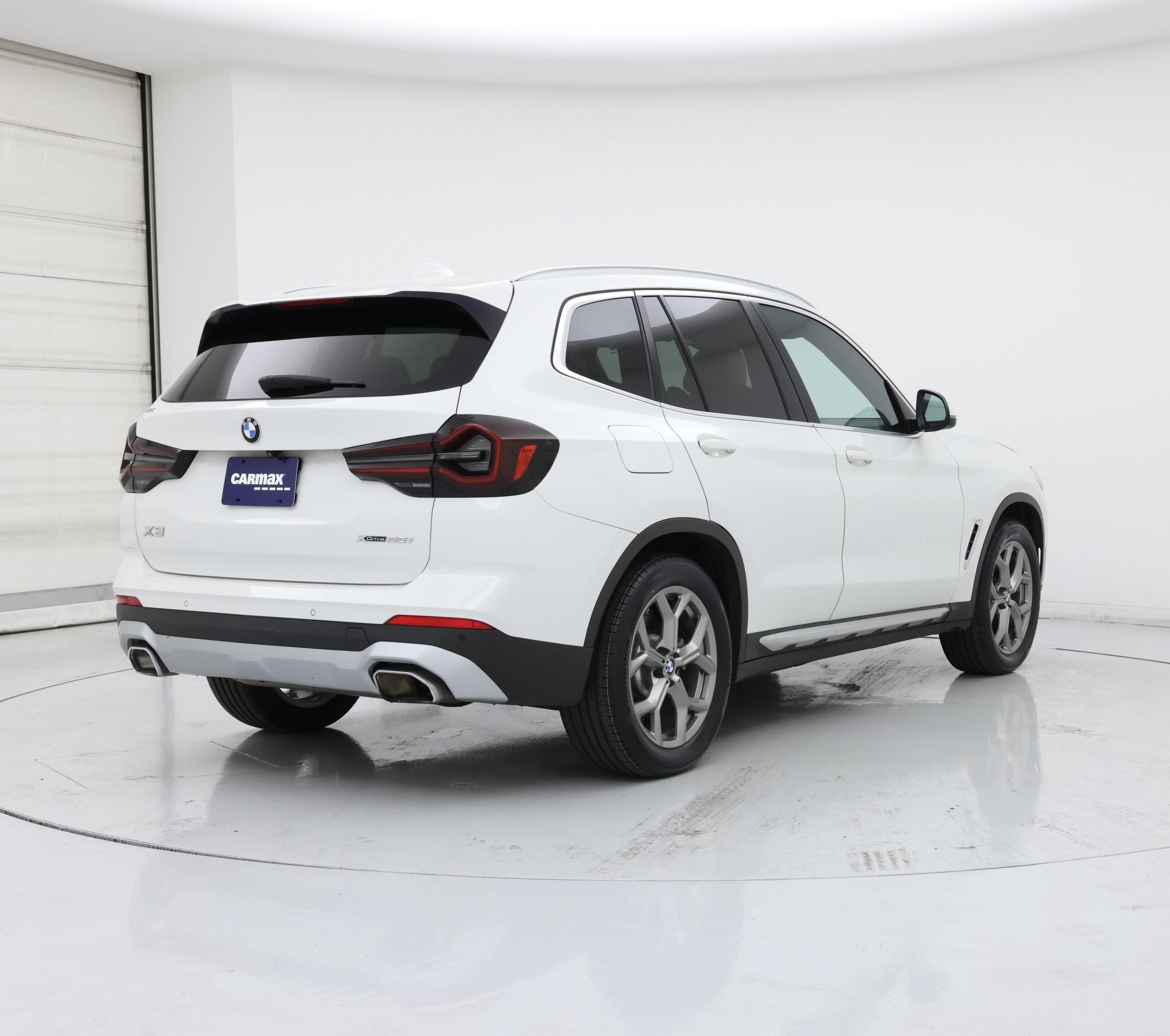 Thumbnail: 2022 BMW X3 - 8