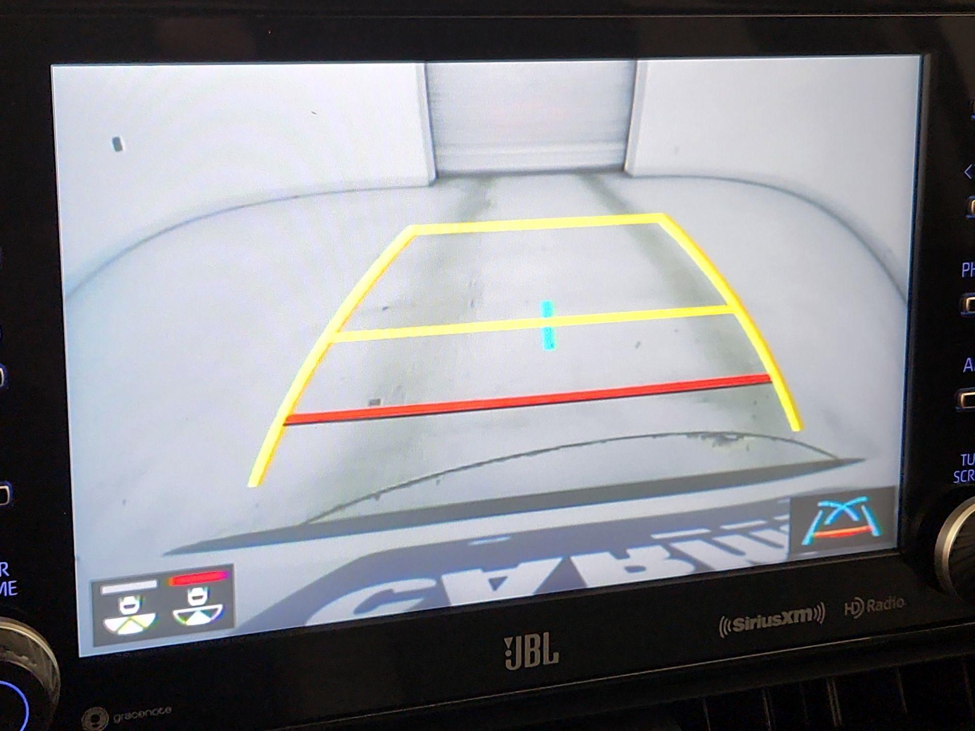 Thumbnail: 2021 Toyota RAV4 - 15