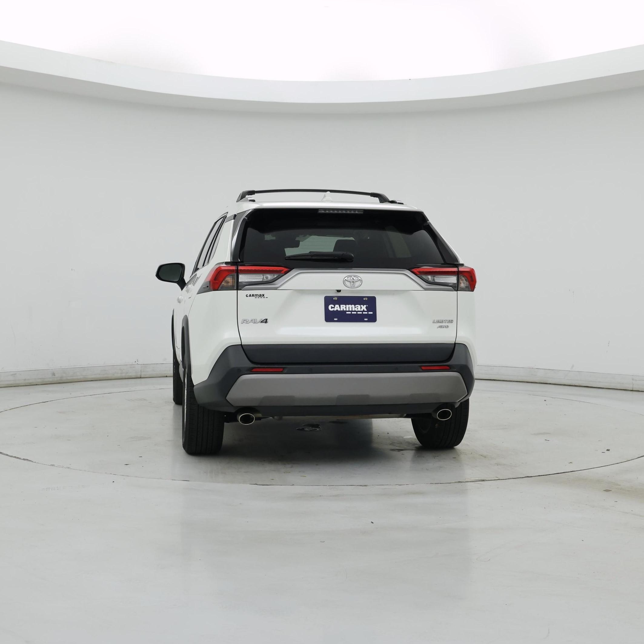 Thumbnail: 2021 Toyota RAV4 - 6